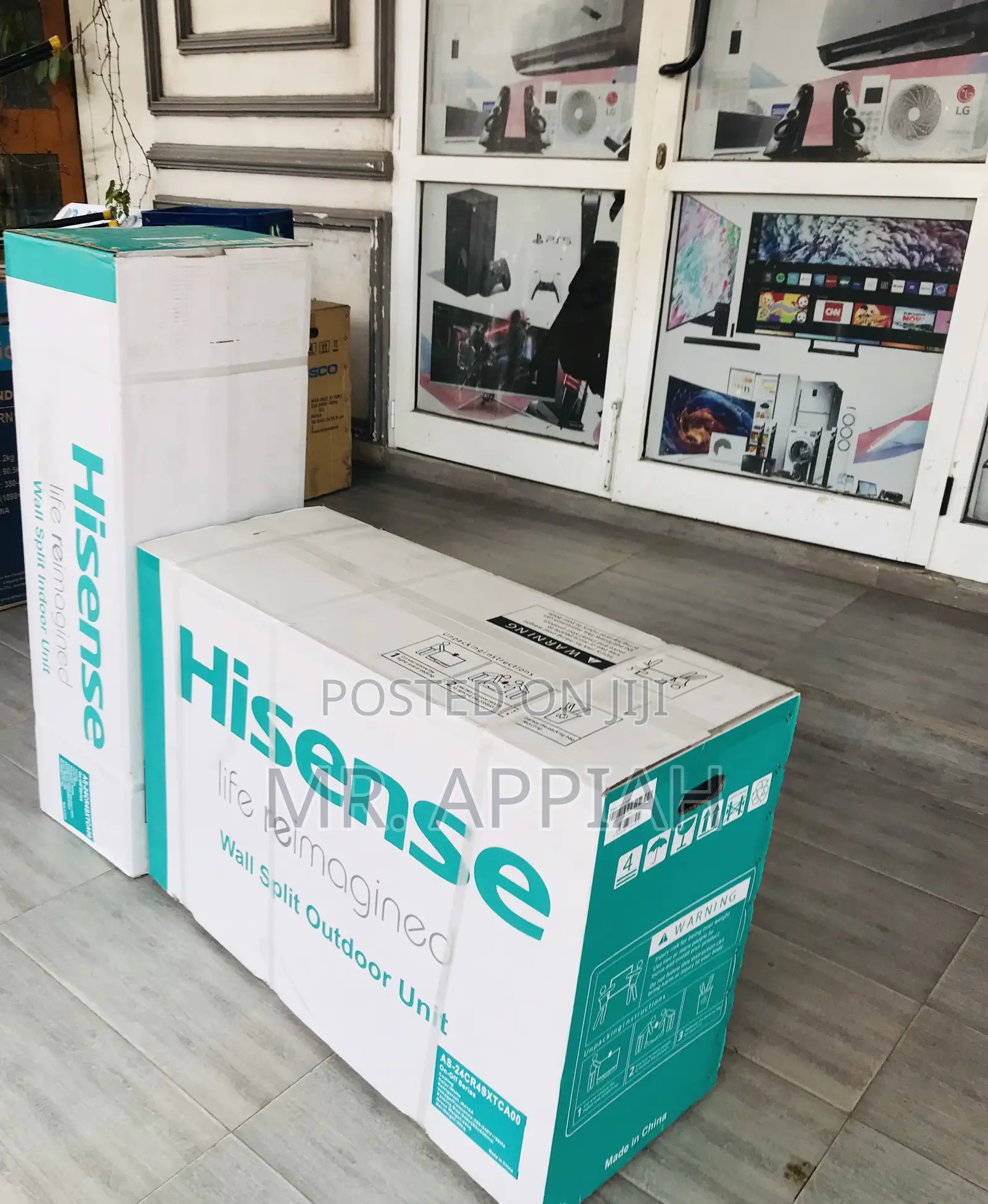 Authentic Hisence 2.5hp Ac(R410)With White Panel.