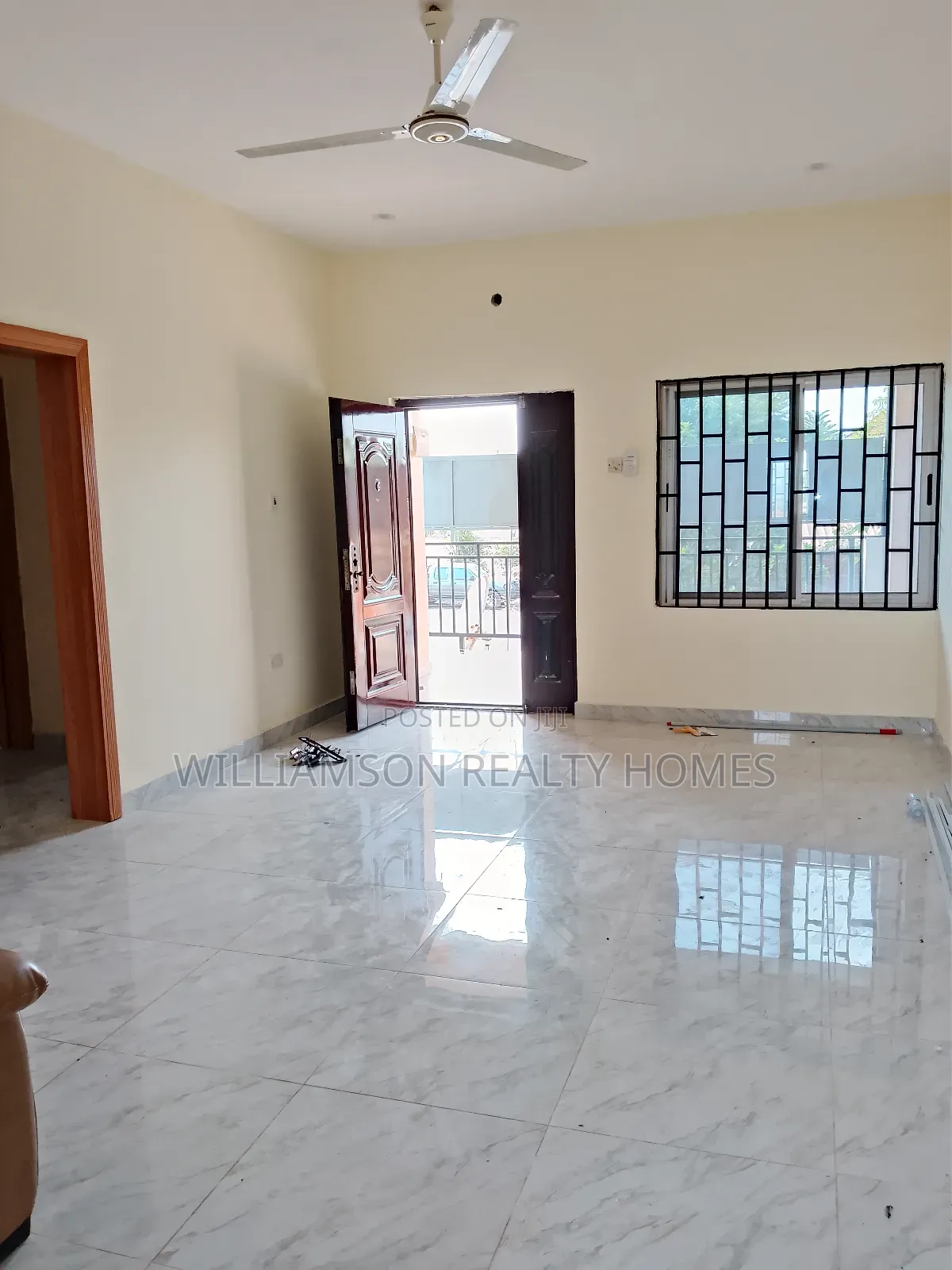 2bdrm Apartment in Community 18 Area, Spintex for rent