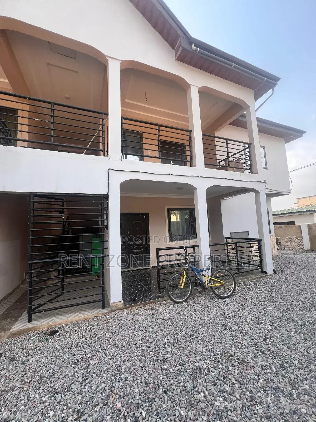 2bdrm Apartment in Kwabenya for rent