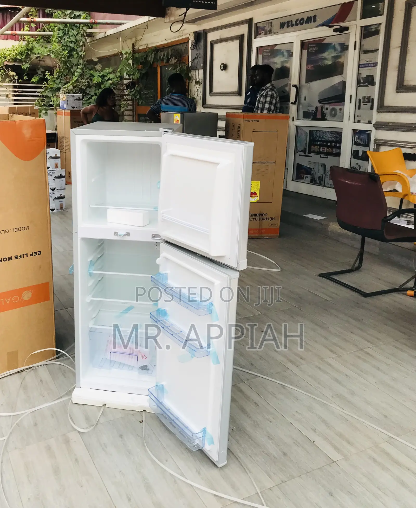 Unique Galaxy 200tm Double Door Electric Fridge(Silver).