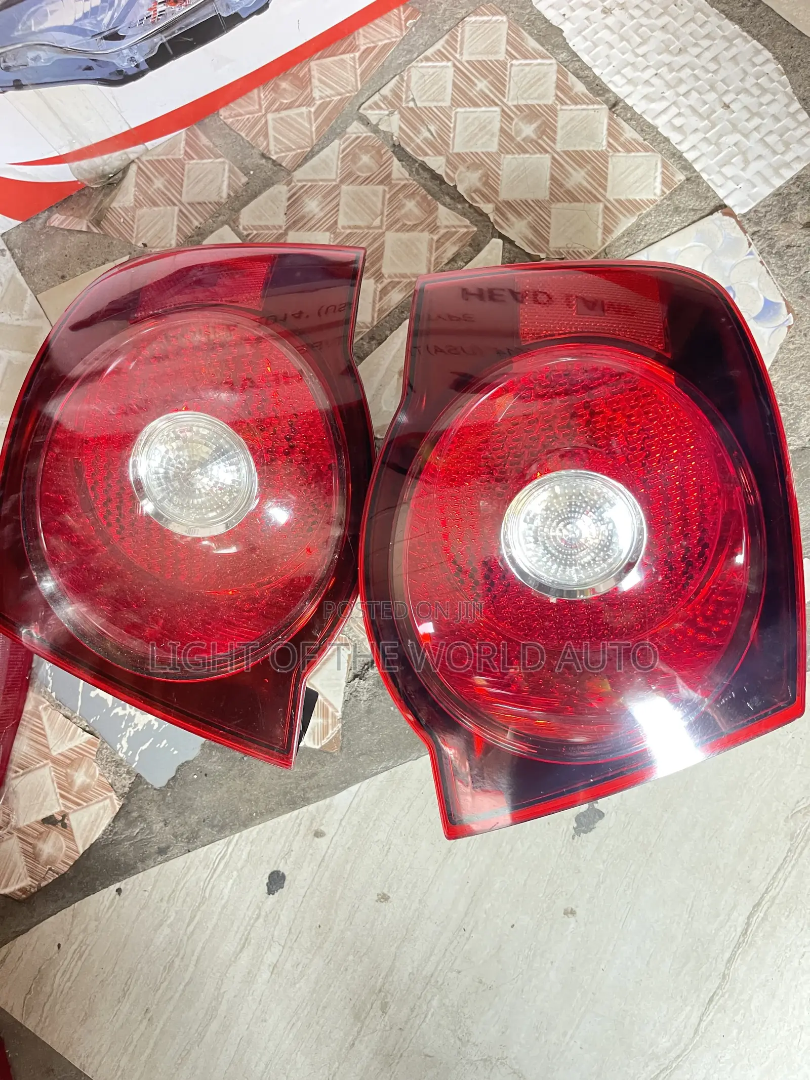 Jetta 5 Taillight Pair