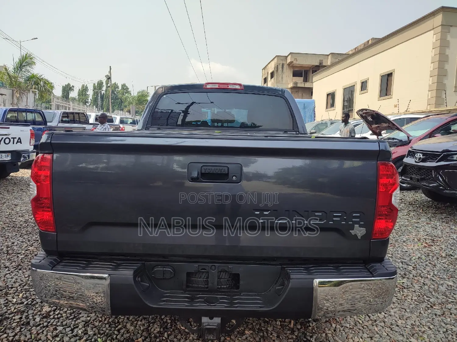 Toyota Tundra 2016 Black