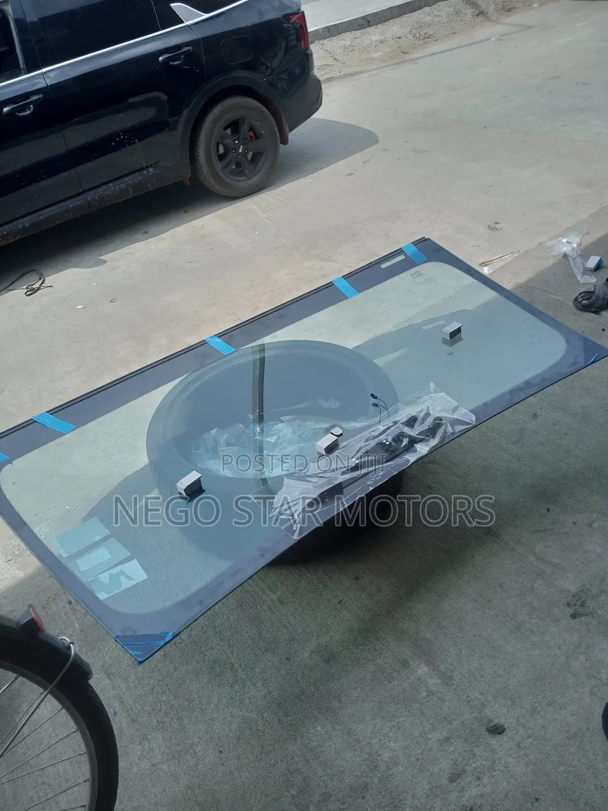 Ford Explorer 2022 Front Windscreen