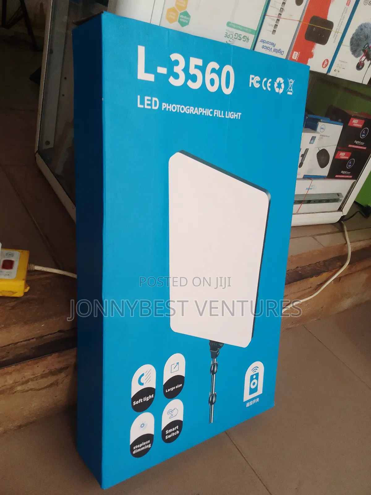 Brand New Original L-3560 Light LED 3560 Photography Light