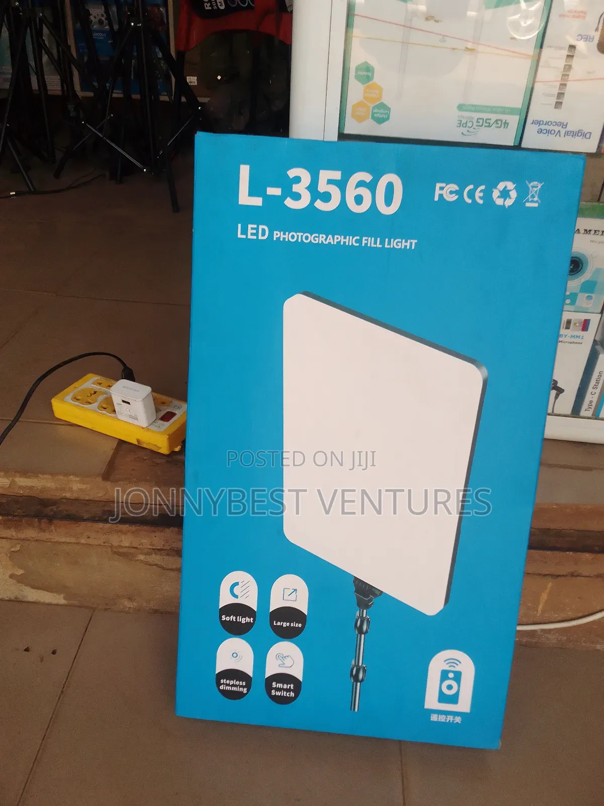 Brand New Original L-3560 Light LED 3560 Photography Light