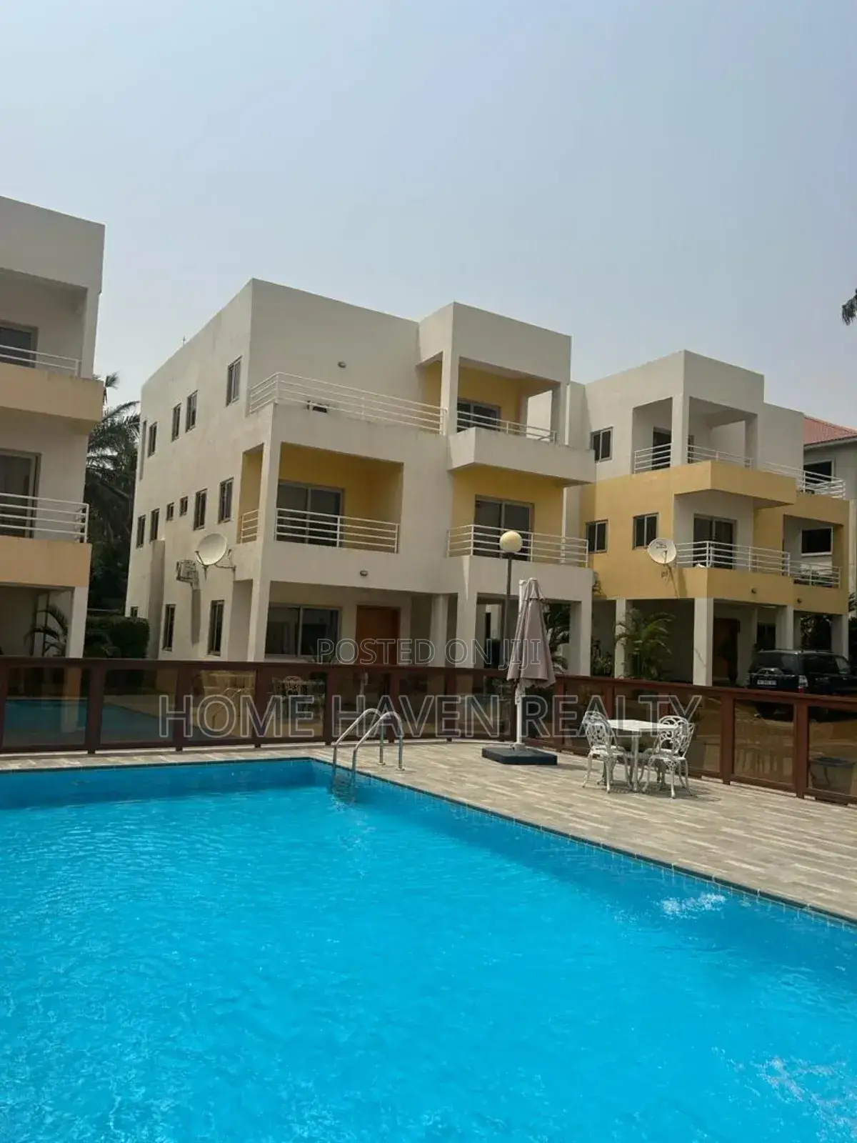 Furnished 5bdrm Townhouse / Terrace in Airport Residentials for rent