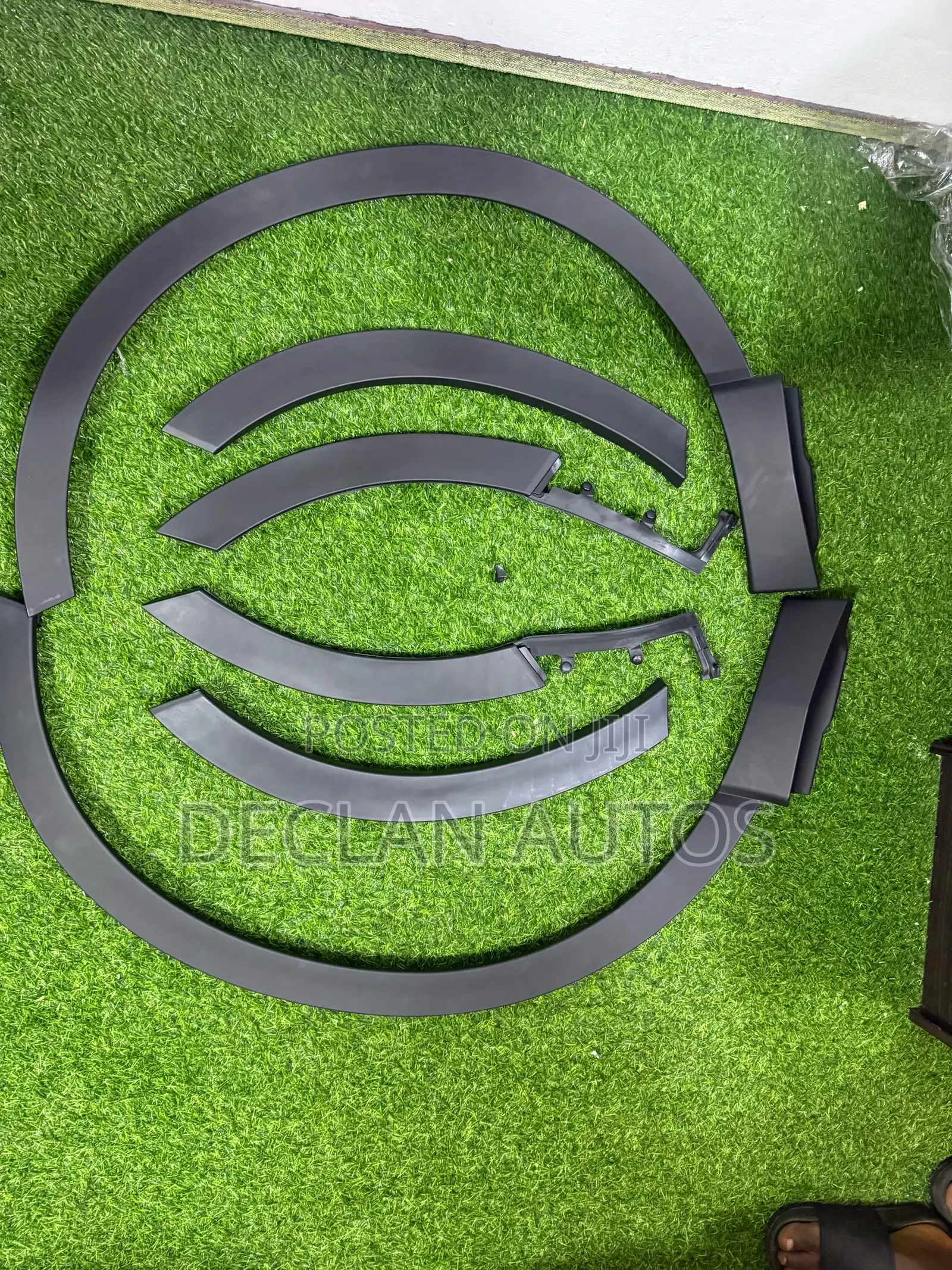 2019 Crv Fender & Door Moulding