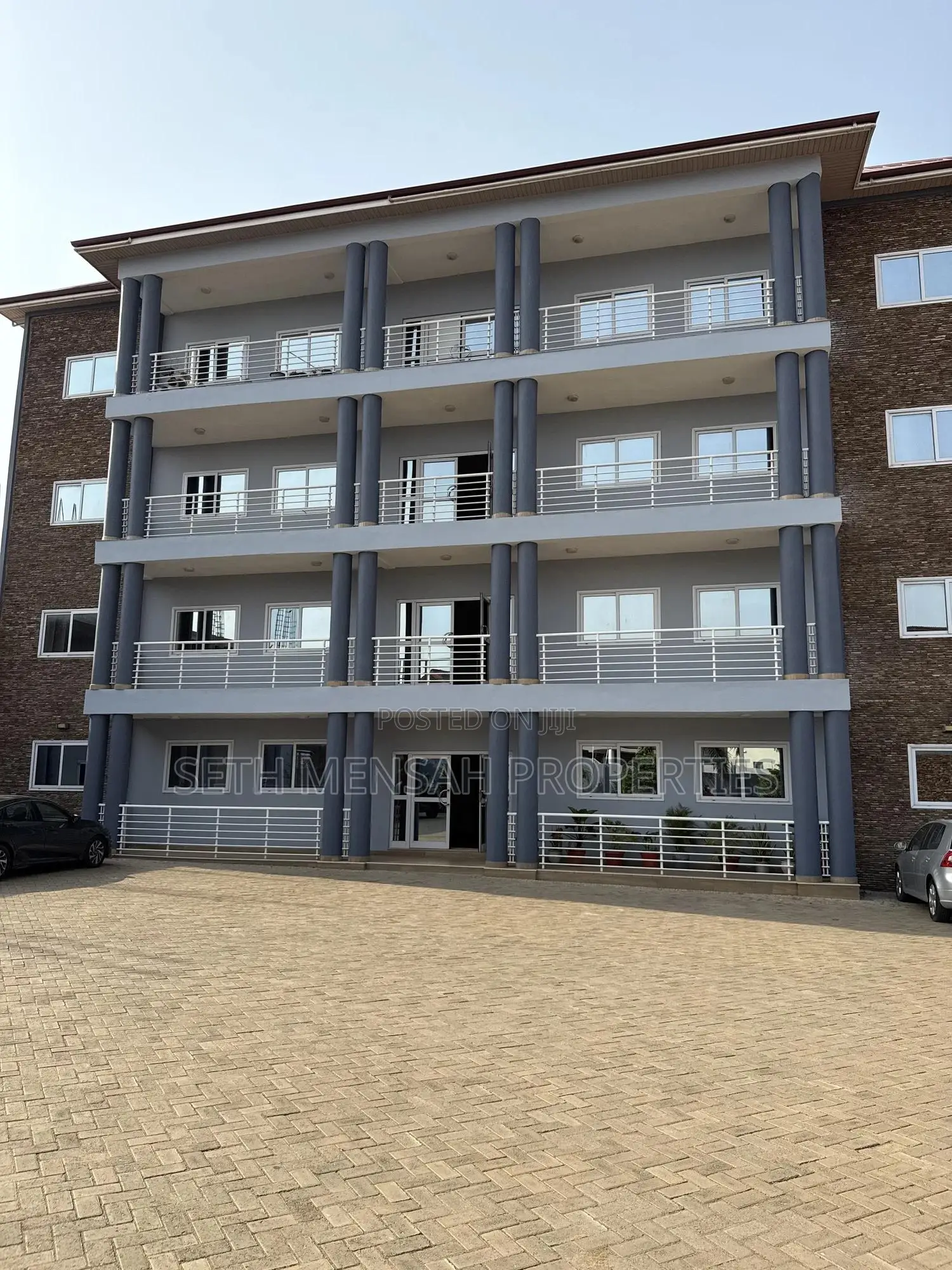 3bdrm Apartment in Skm Property, North Legon for rent