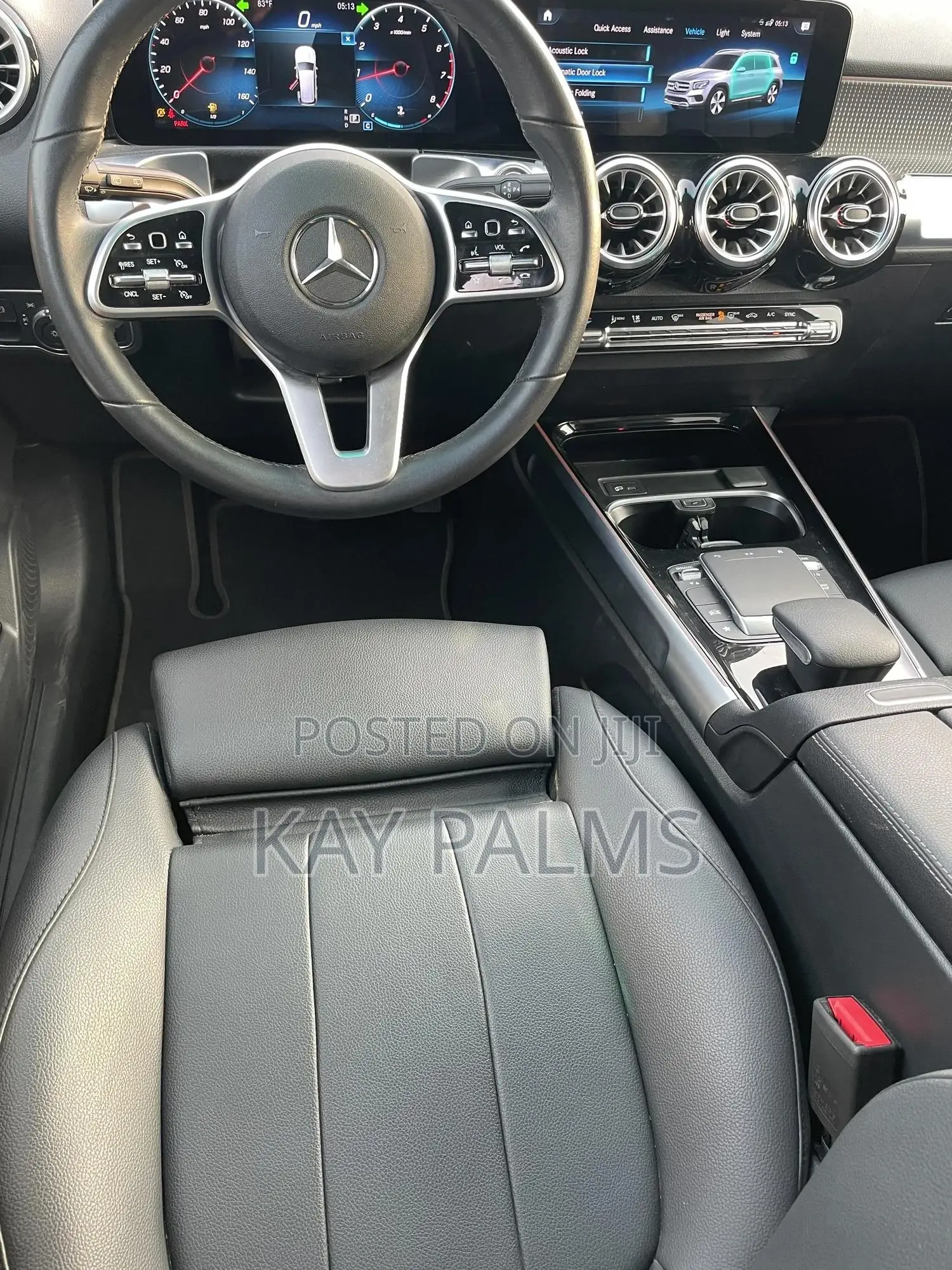 Mercedes-Benz GLB-Class 2022 Gray