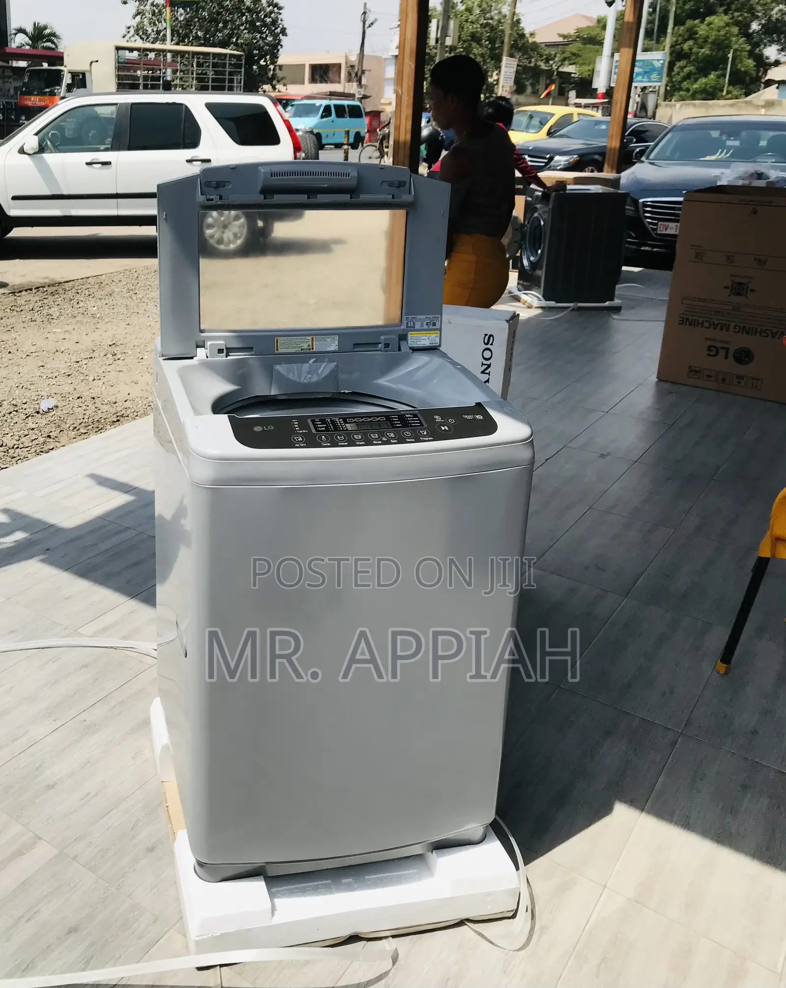 Get Authentic LG 13kg Fully Auto Smart Washing Machine.