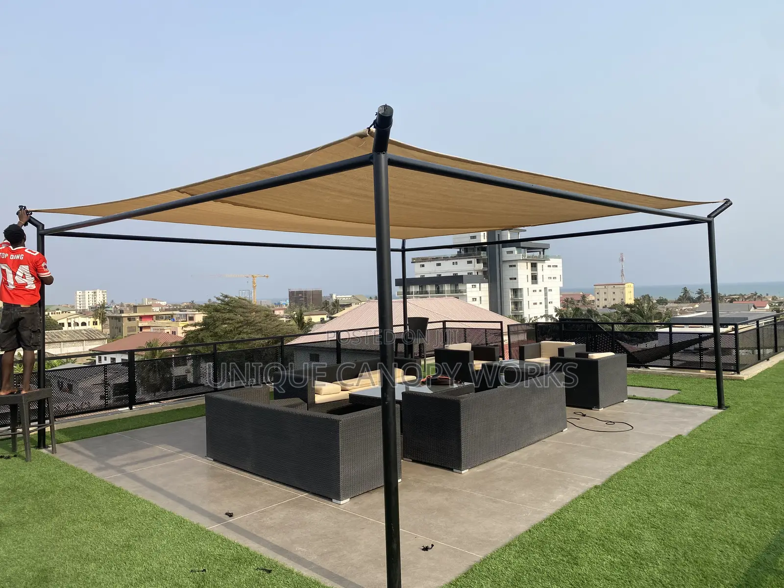Relaxed Canopy