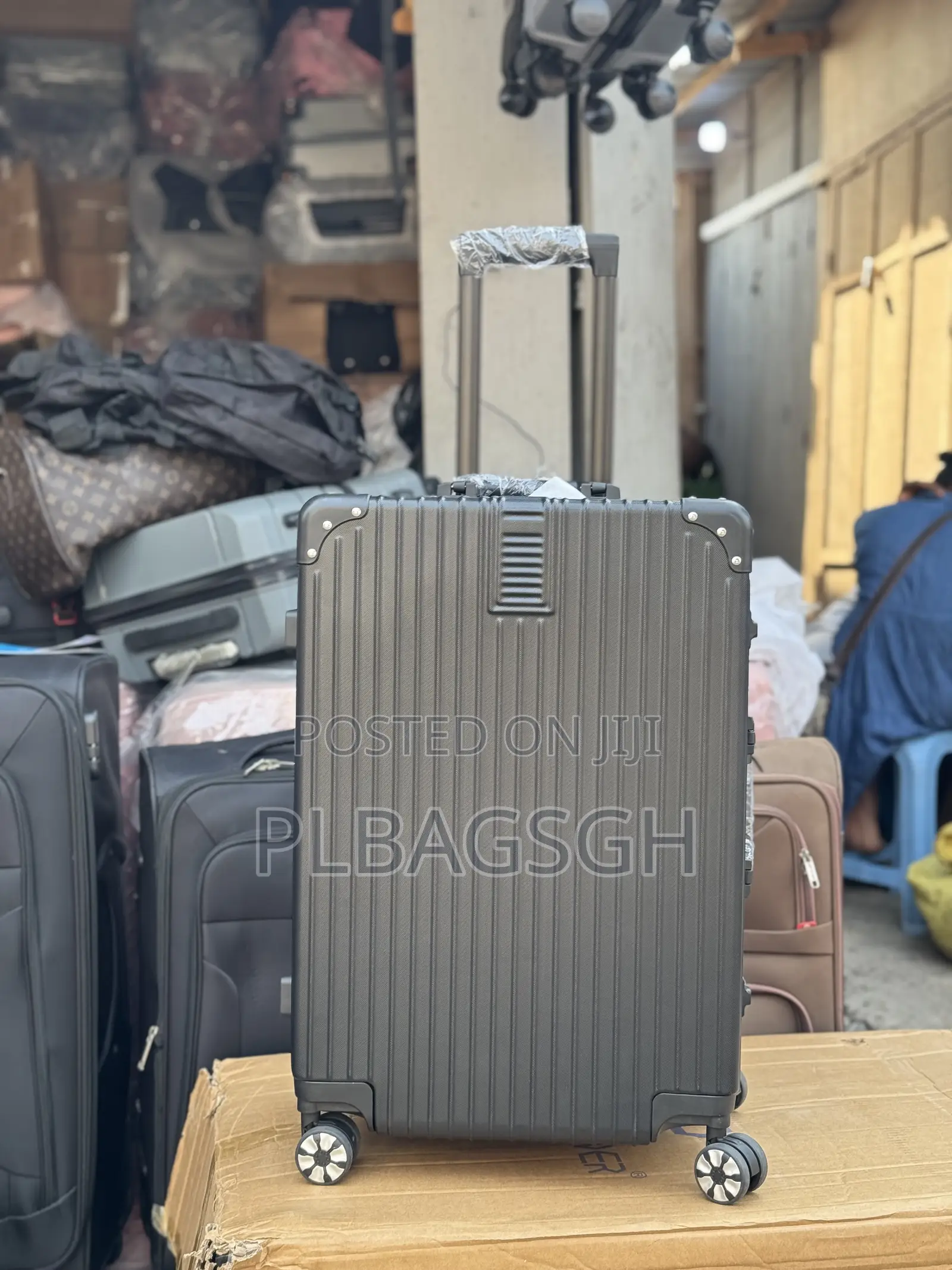 Zipless Trolling Bag Medium Size 24 Inches at Plbagsgh