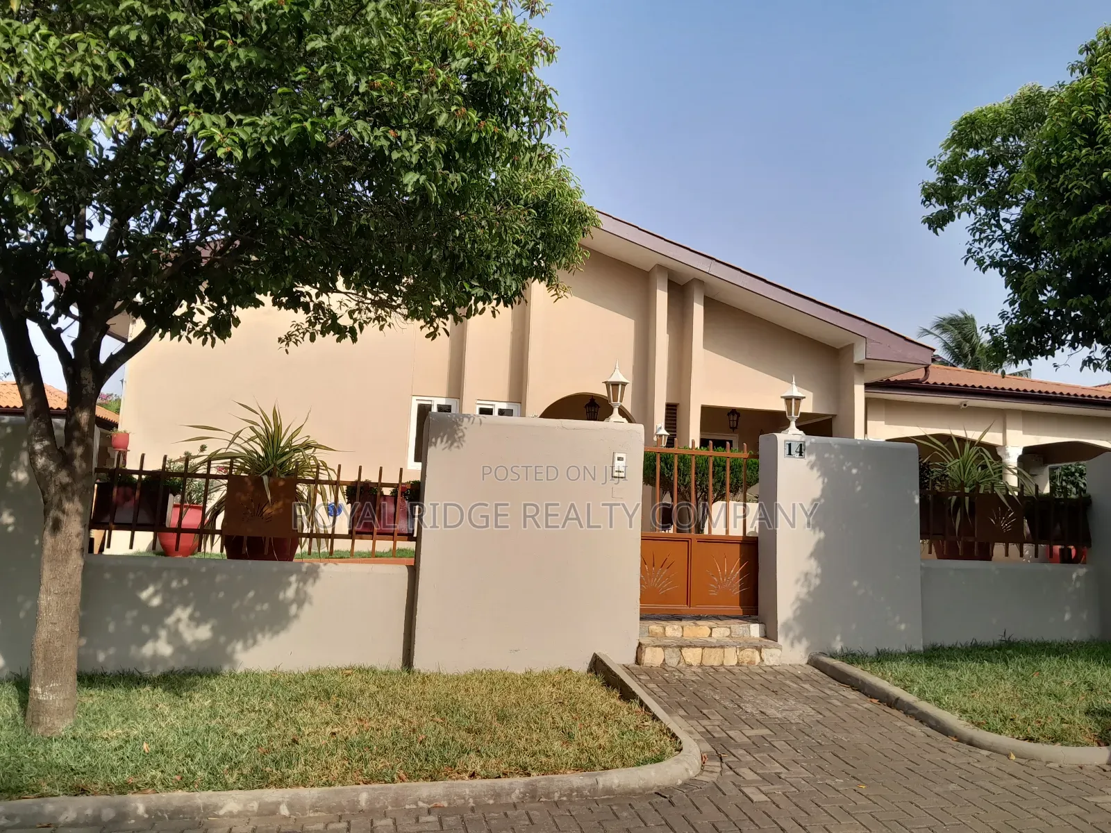 3bdrm House in Regimanuel Estate, Accra Metropolitan for rent