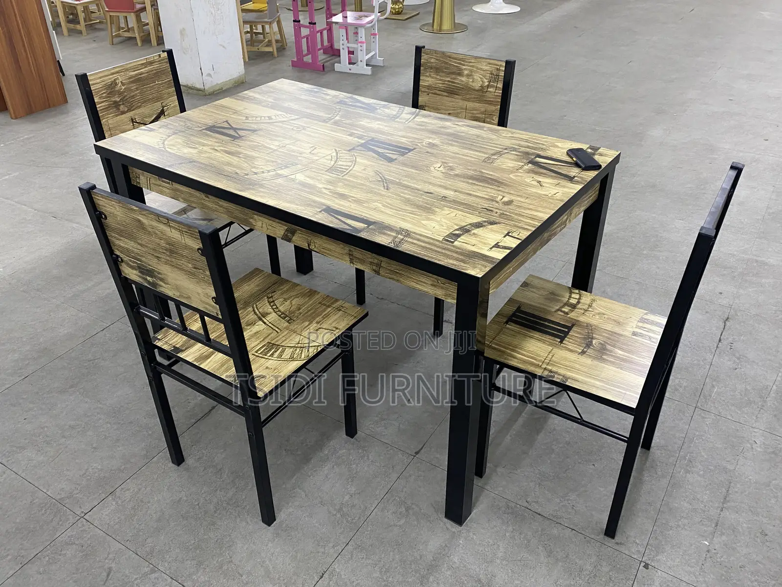 Classic Dining Table With 4chairs