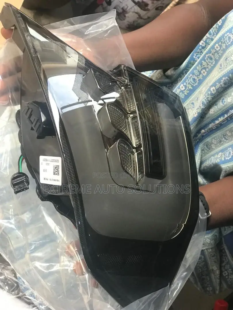 Toyota Camry 2012 Taillights