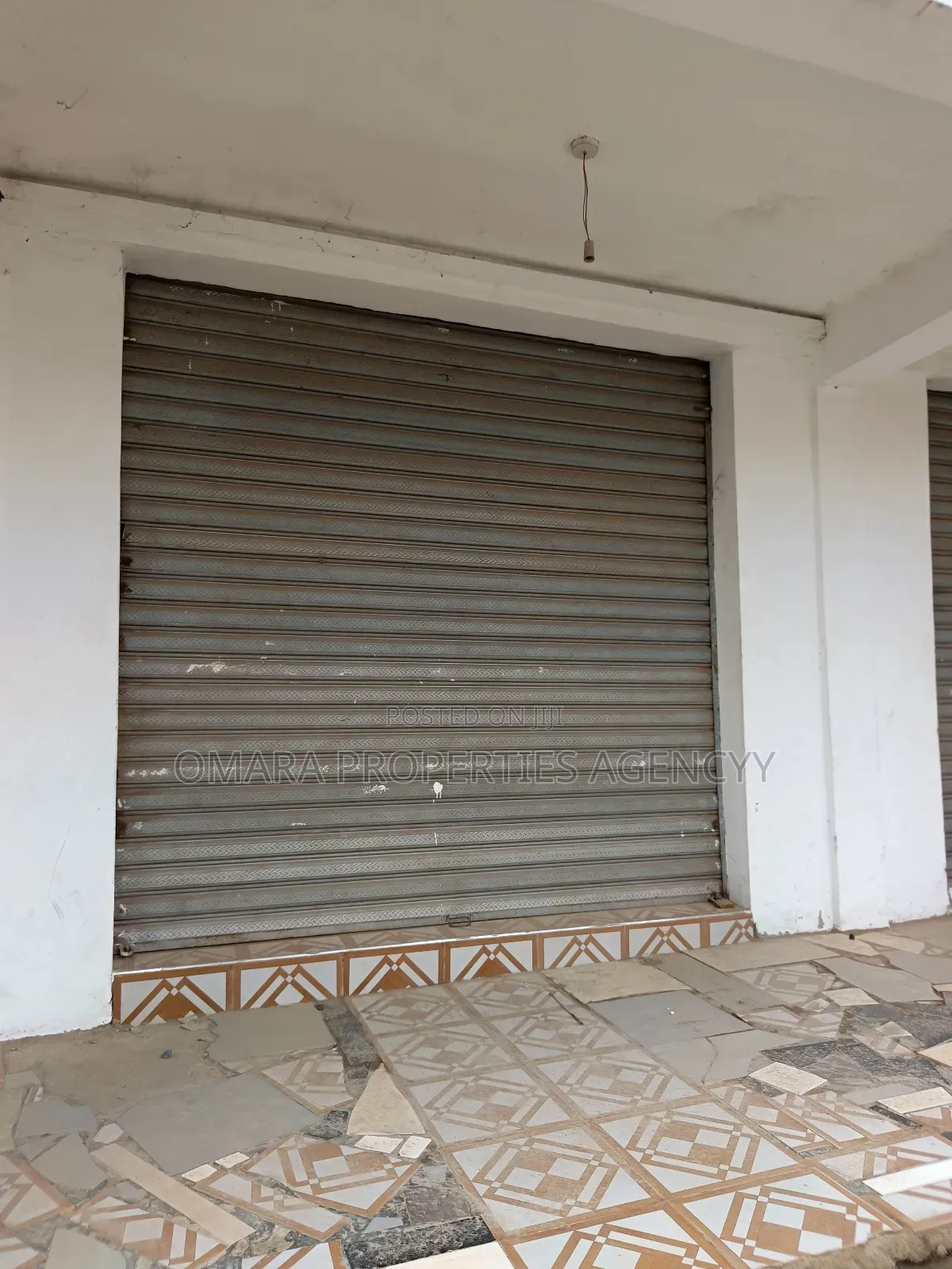 Shop for Rent at Adenta