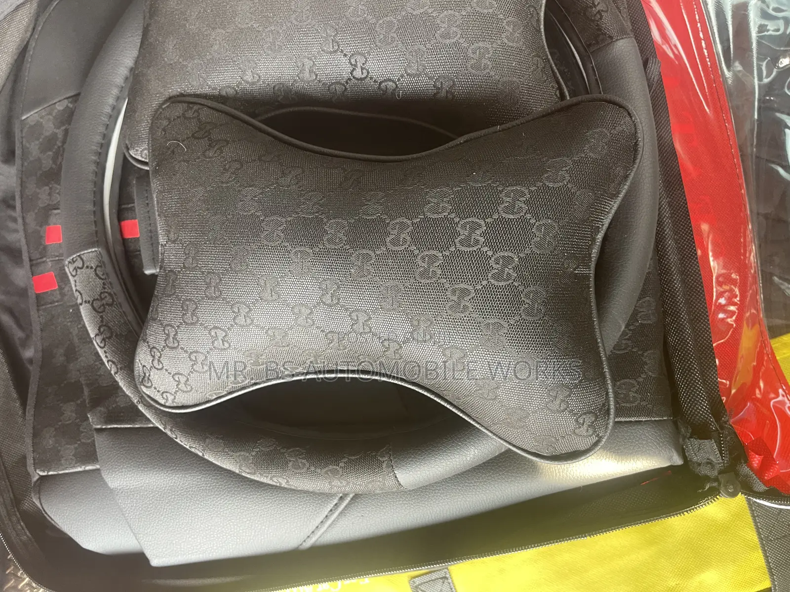 Gucci Seat Cover (Black)