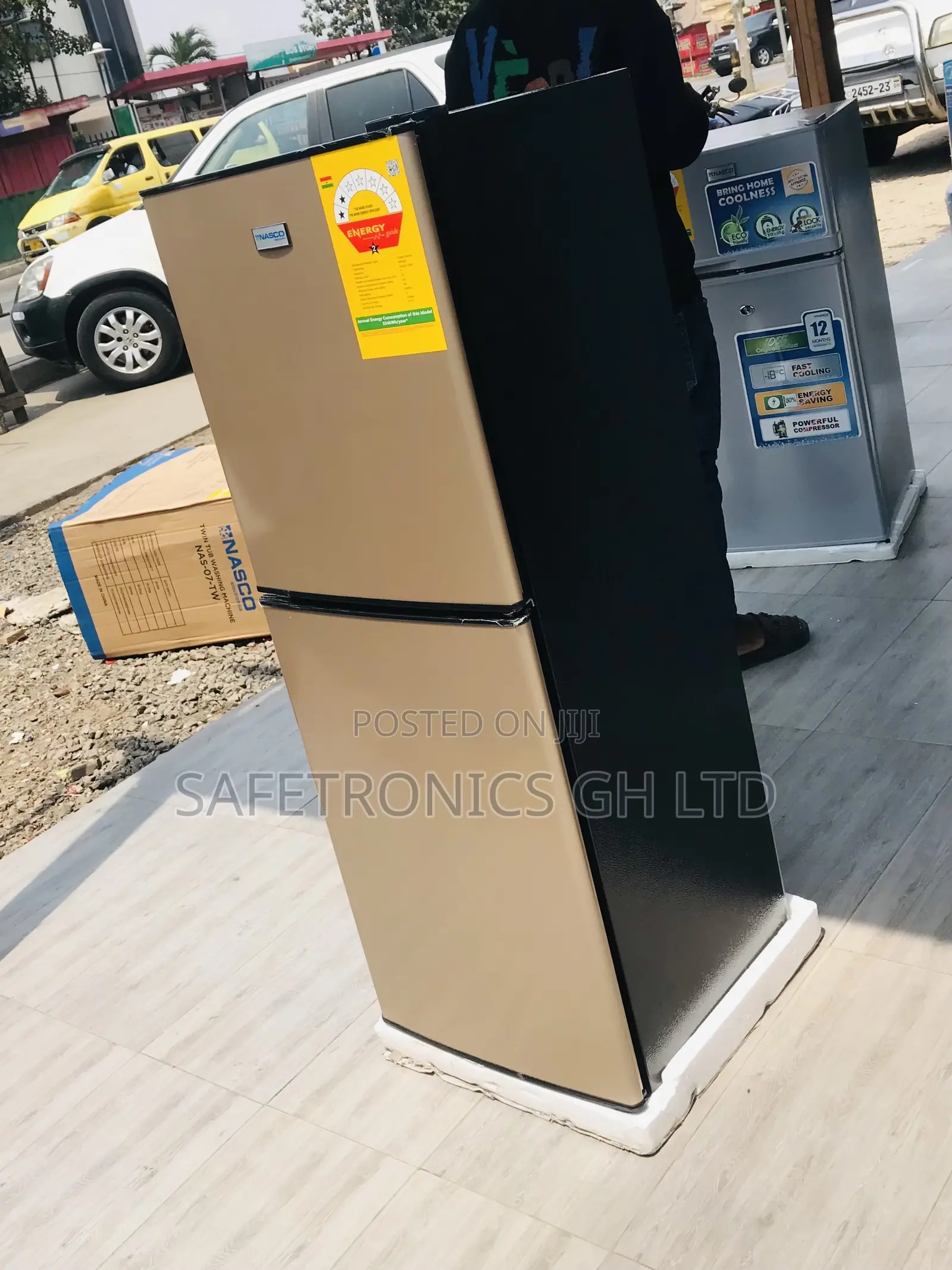 Purchase Nasco Bottom Mount 136 Liters Gold Fridge