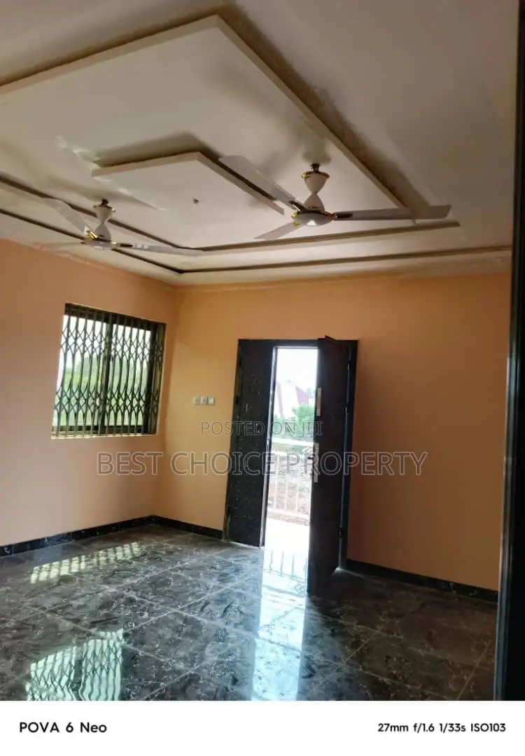 2bdrm Apartment in Oyarifa for rent