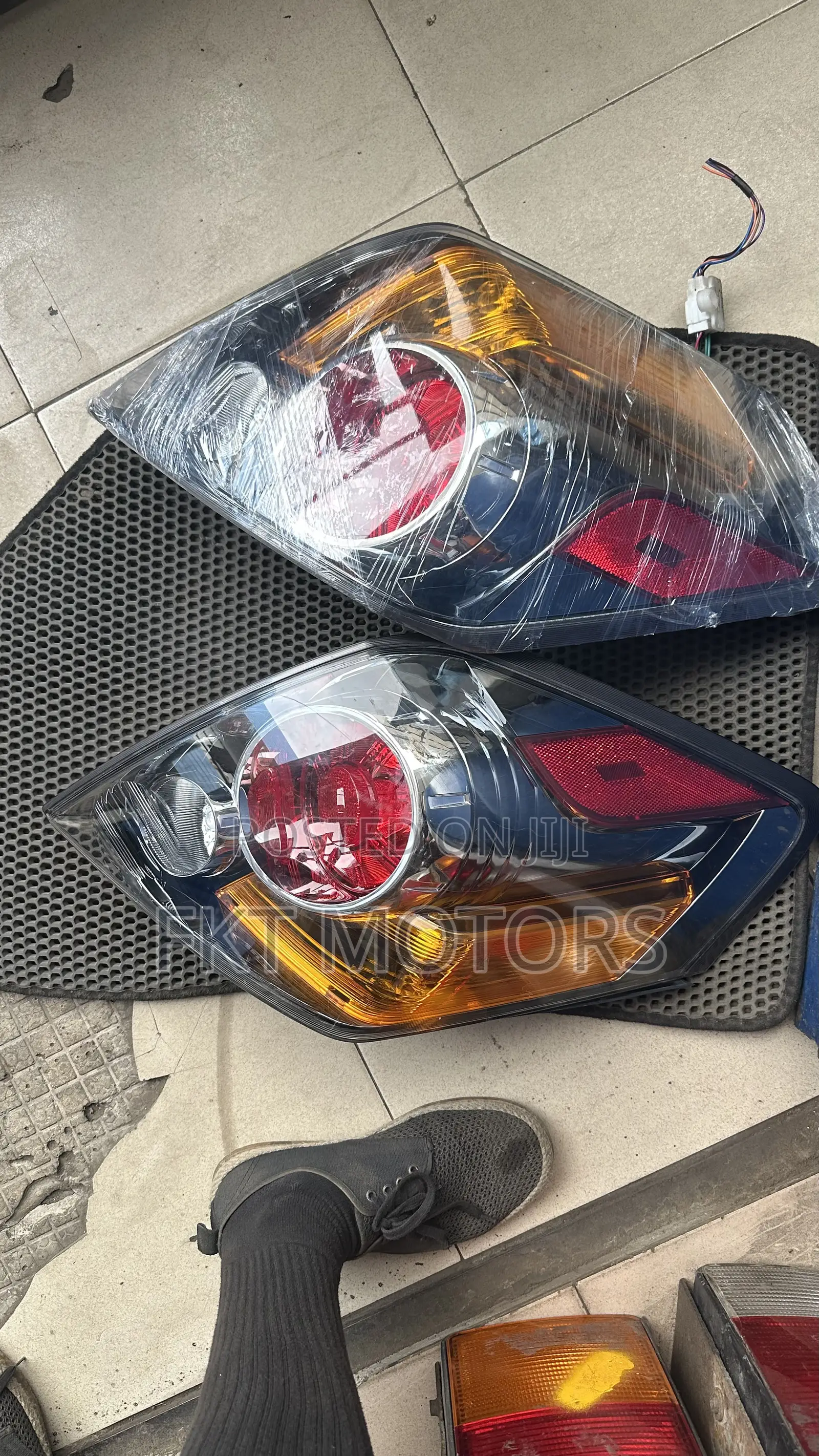 Nissan Altima Taillight 2005,2006,2007,2008,20092010,2011,12