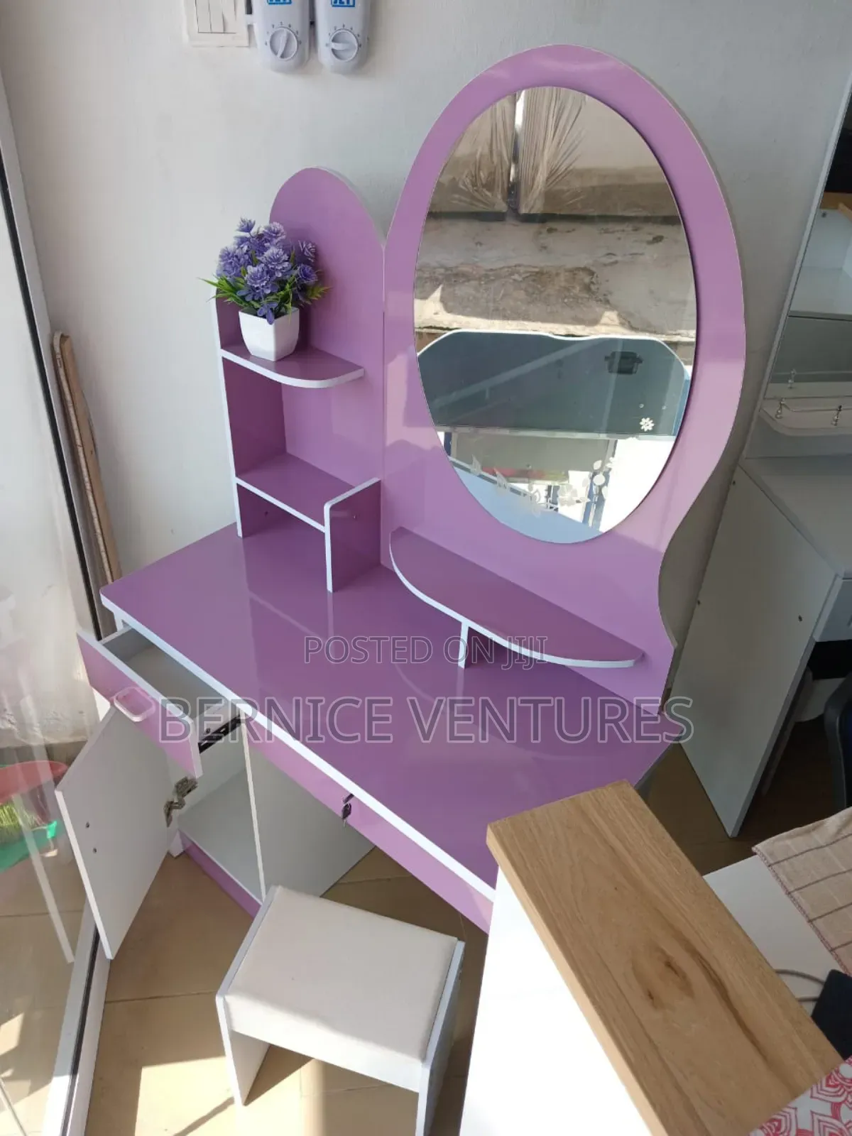 Premium Mirror 