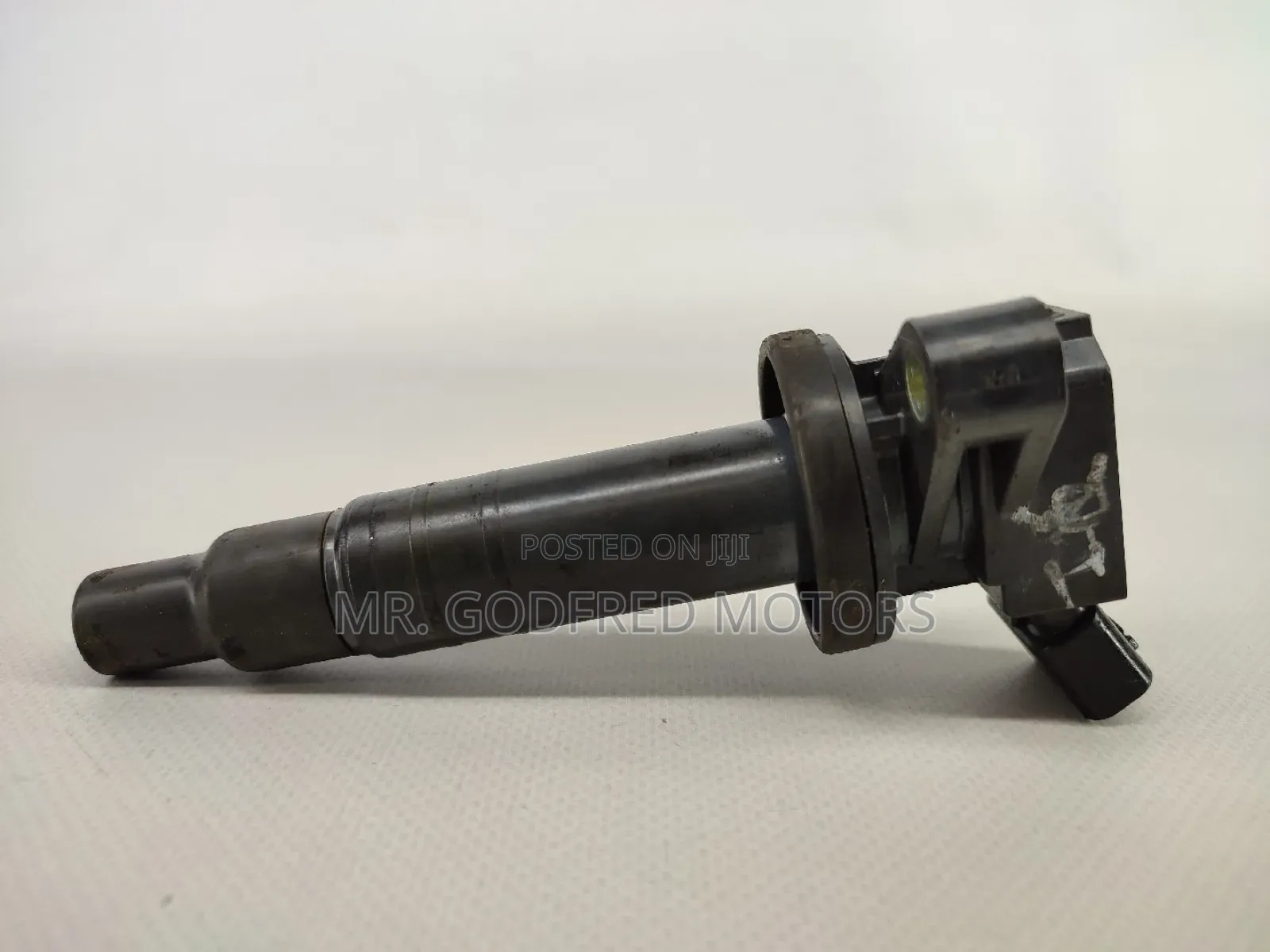 Toyota Vitz 2007-10 (3) Plugs. Ignition Coils. Original.