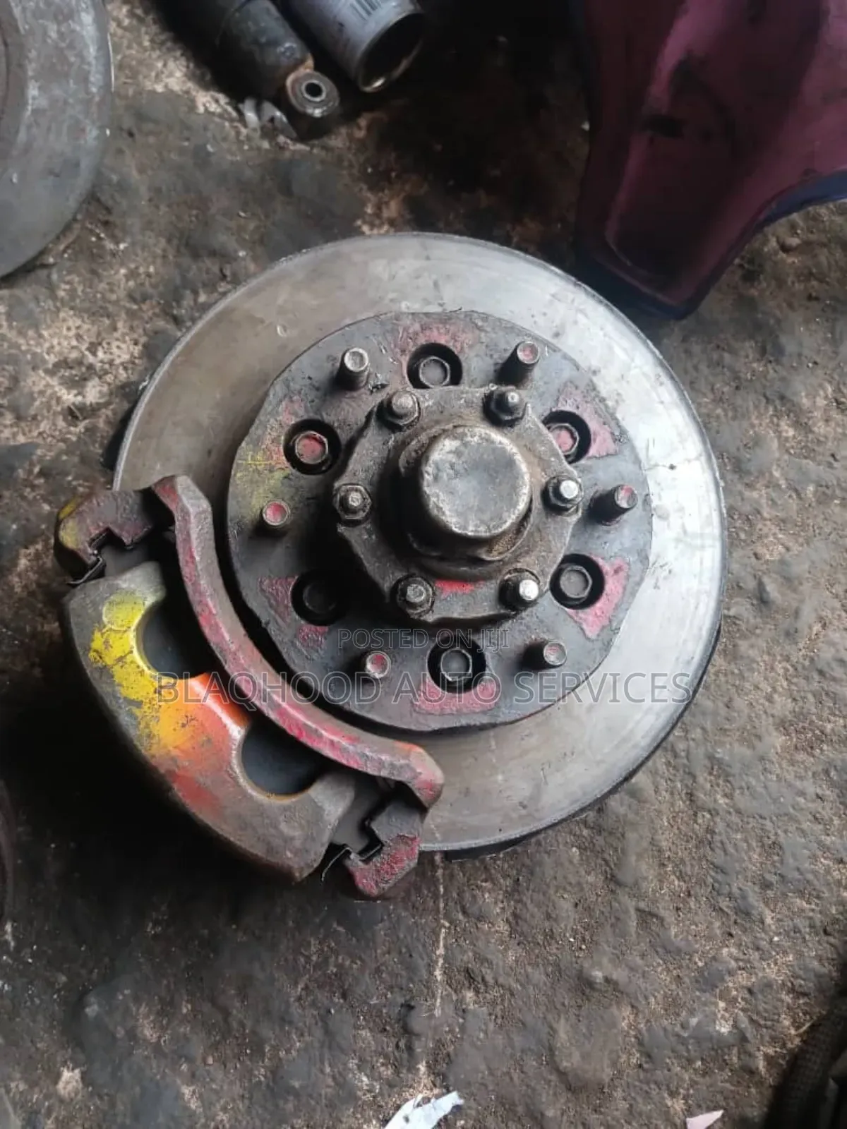 Nissan Hardbody COMPLETE Home Used FRONT WHEEL HUB