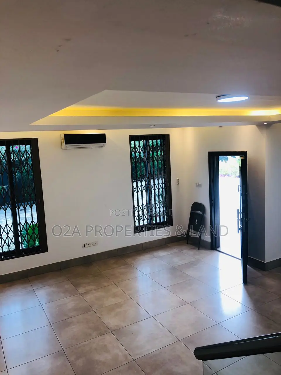 3bdrm Townhouse / Terrace in Dzorwulu for rent