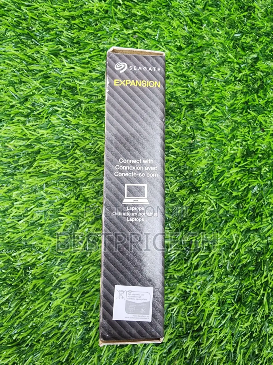 Seagate Expansion Portable 2TB External Hard Drive HDD.