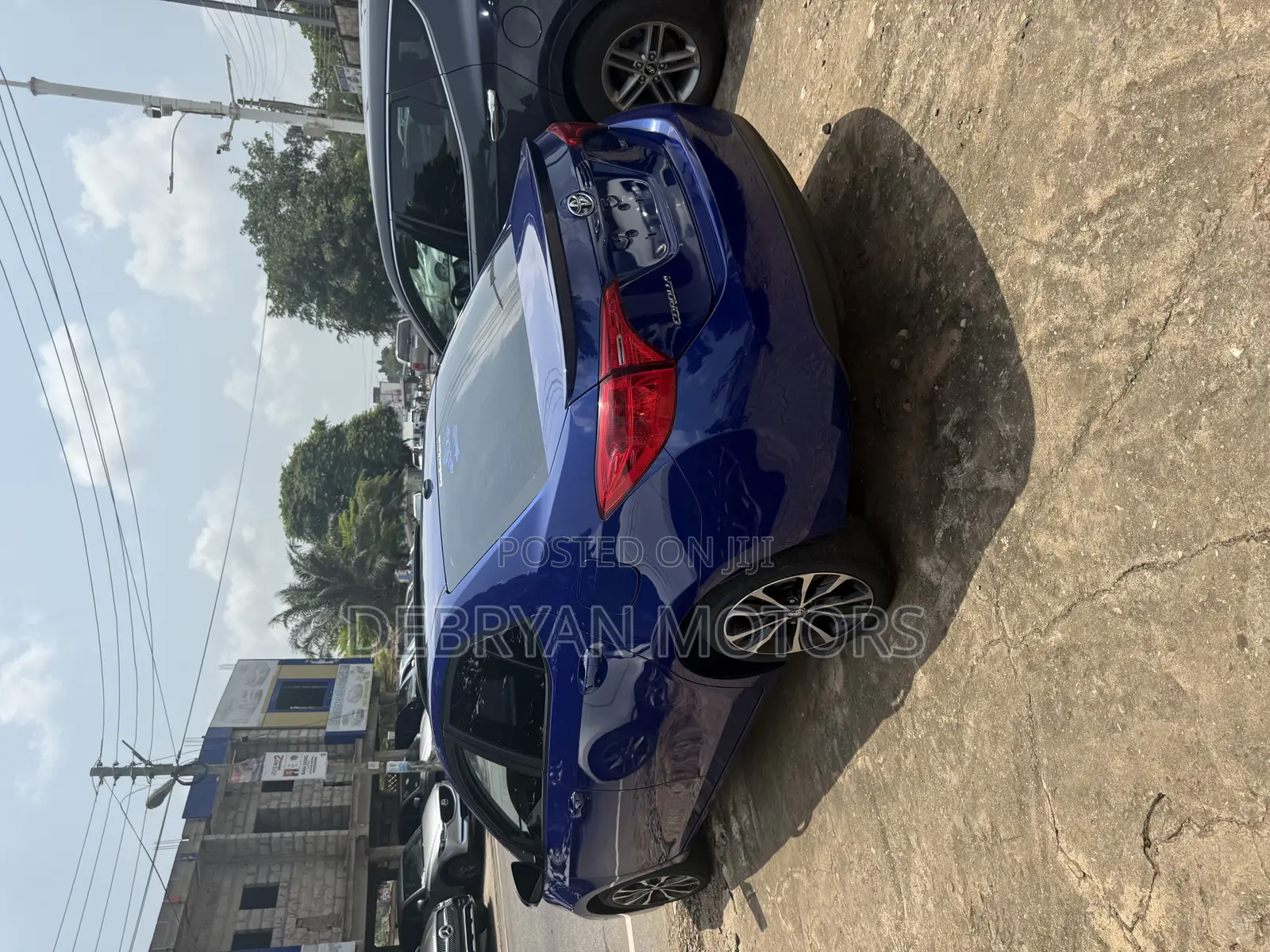 Toyota Corolla SE 4dr Sedan (1.8L 4cyl CVT) 2017 Blue