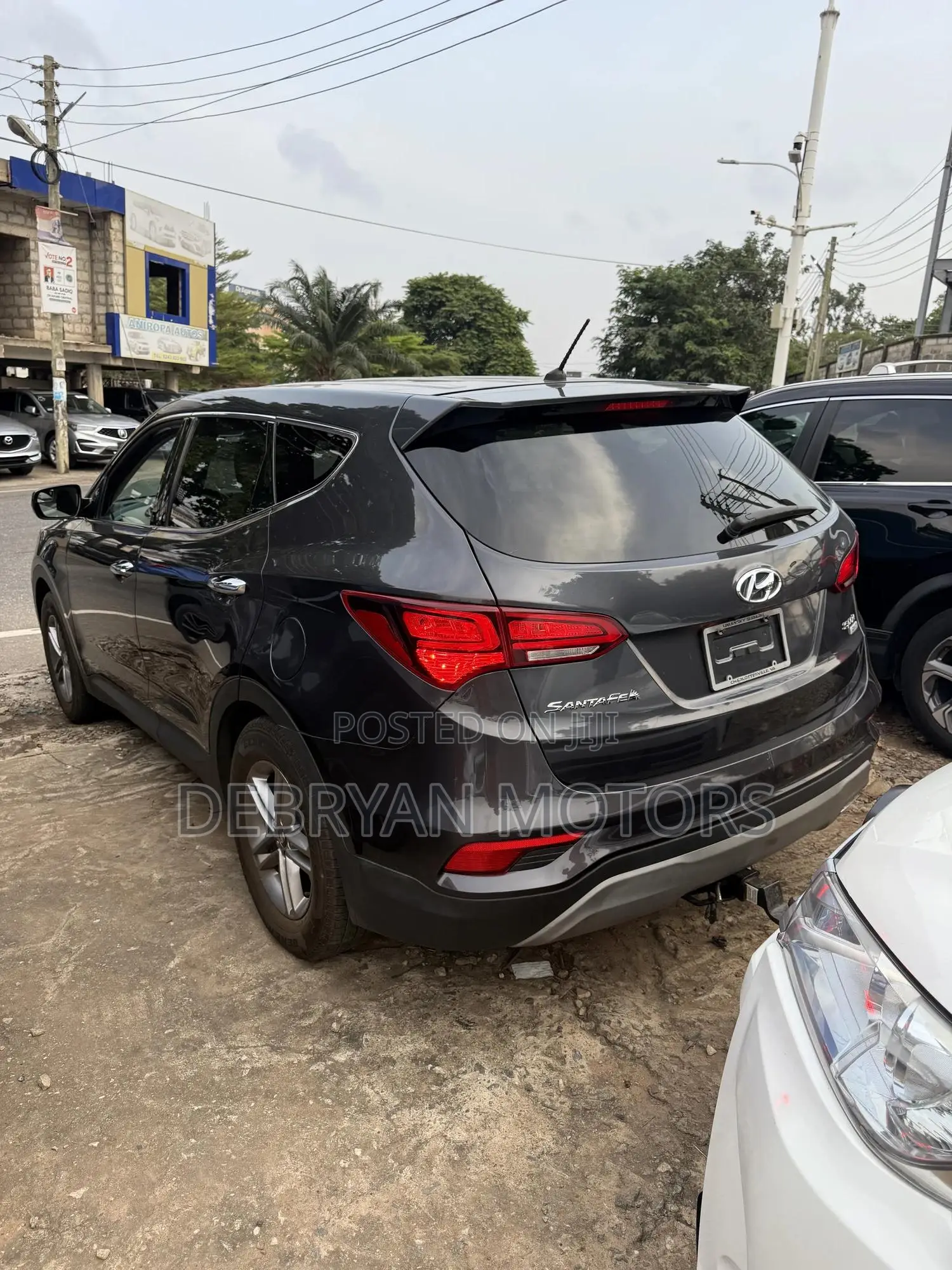 Hyundai Santa Fe SE AWD 2018 Gray