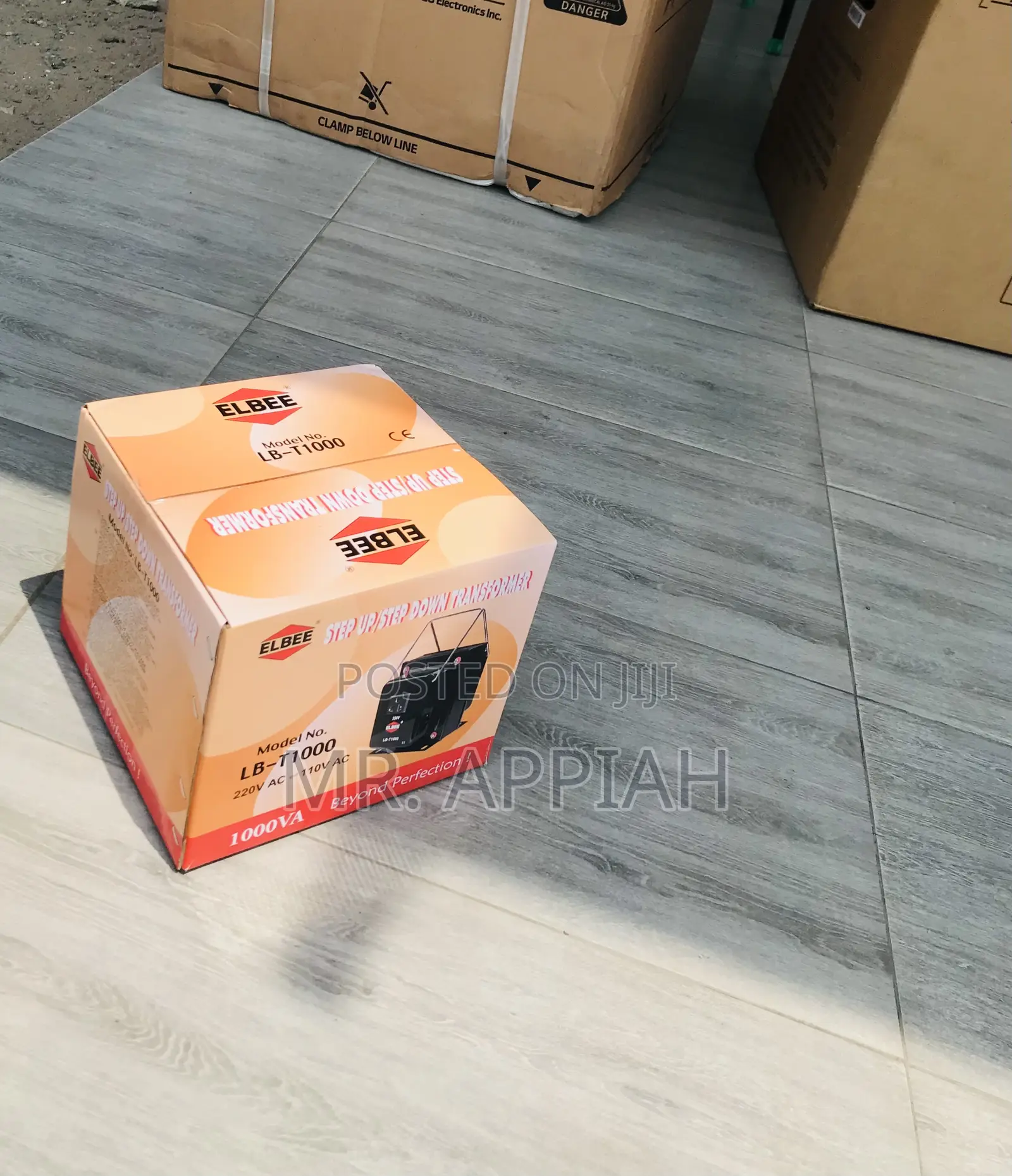 Energy Sufficient Elbee T1000 Electric Step Down(Black).