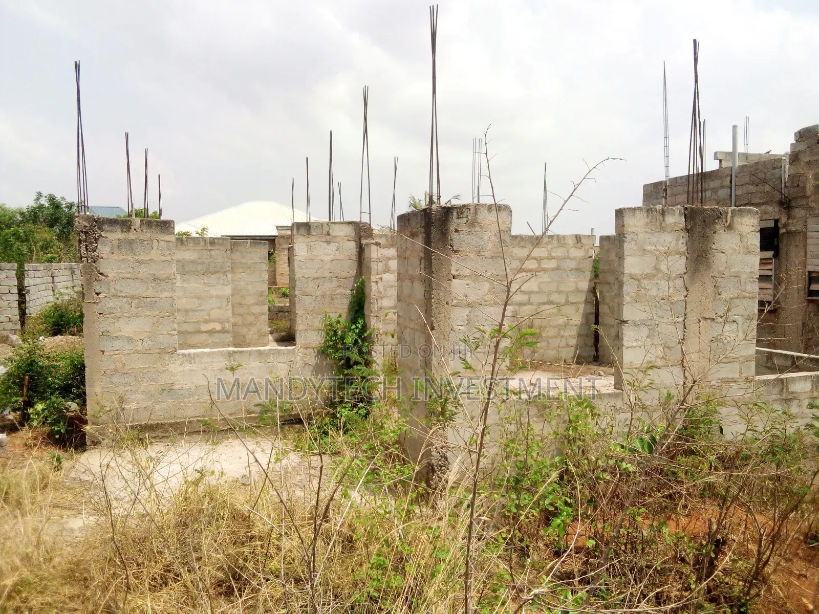 Uncompleted 4 Bedroom House - Castlegate