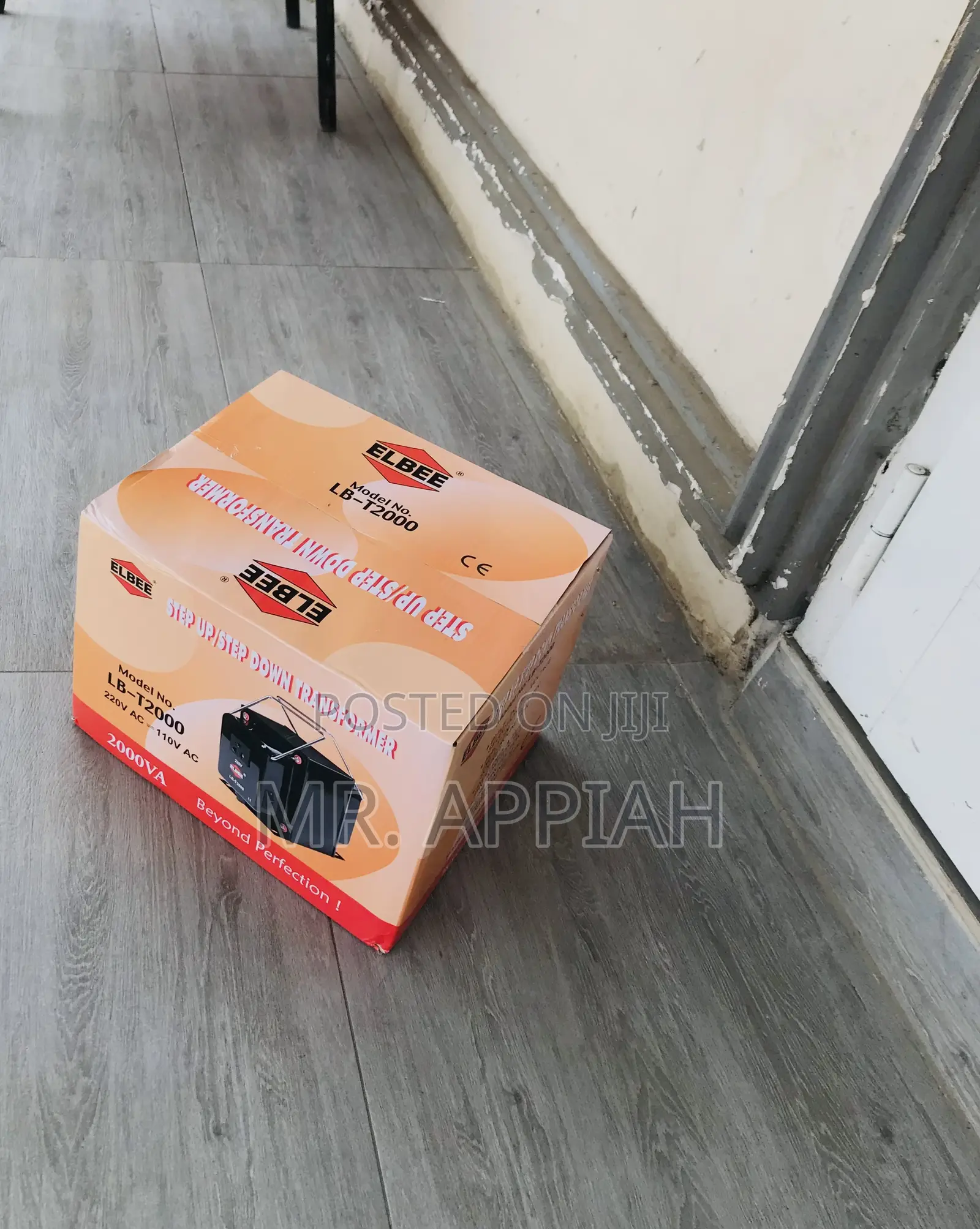 Energy Sufficient Elbee T2000 Electric Step Up and Down.