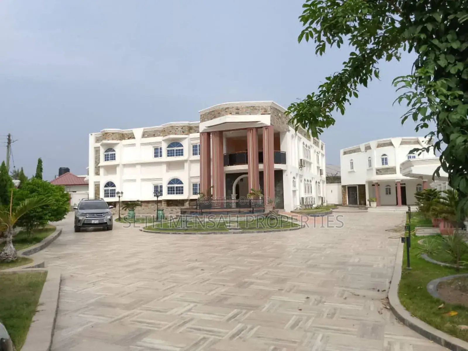 6bdrm House in Skm Properties, Tema Metropolitan for sale
