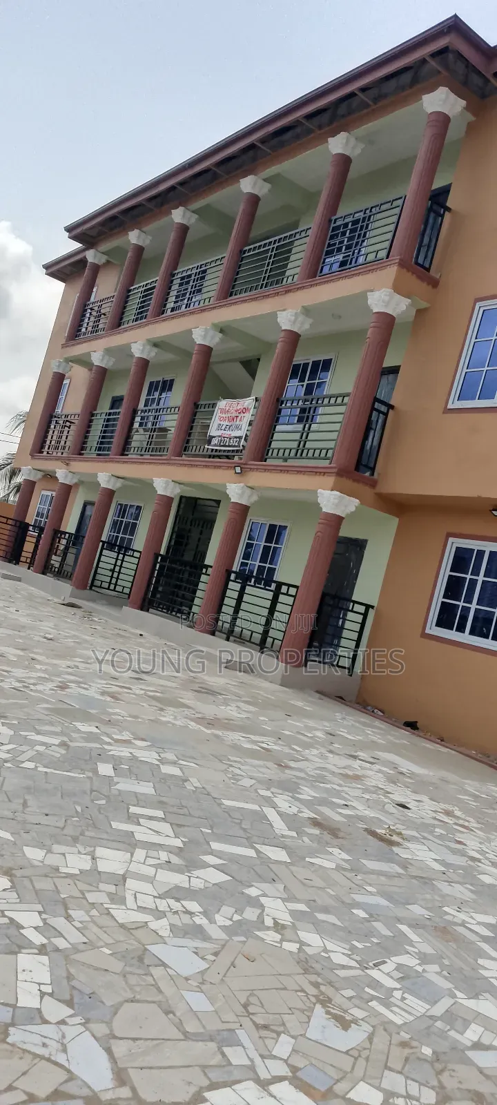 2bdrm Apartment in Ablekuma Manhean for rent