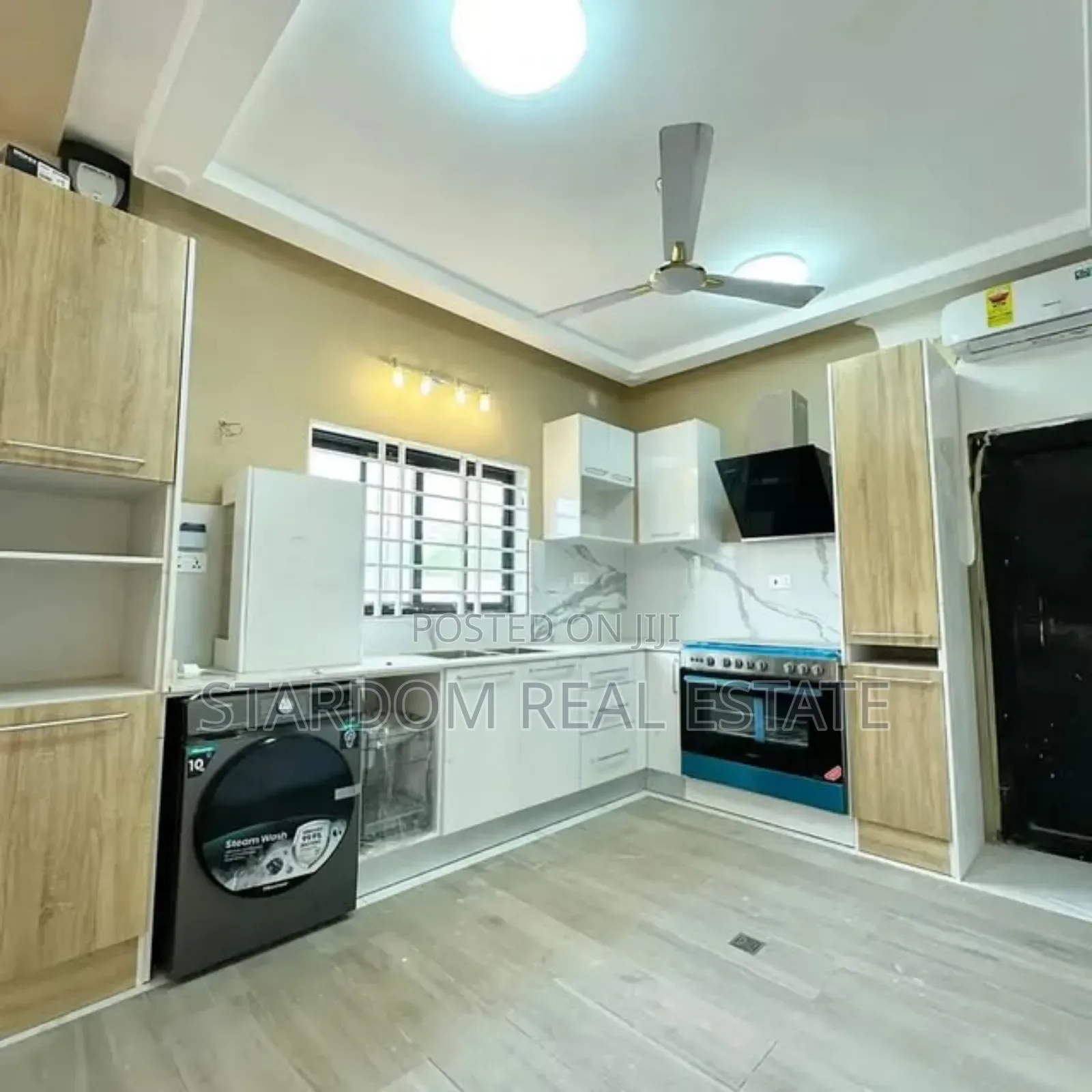 4bdrm Duplex in Com18, Spintex for sale