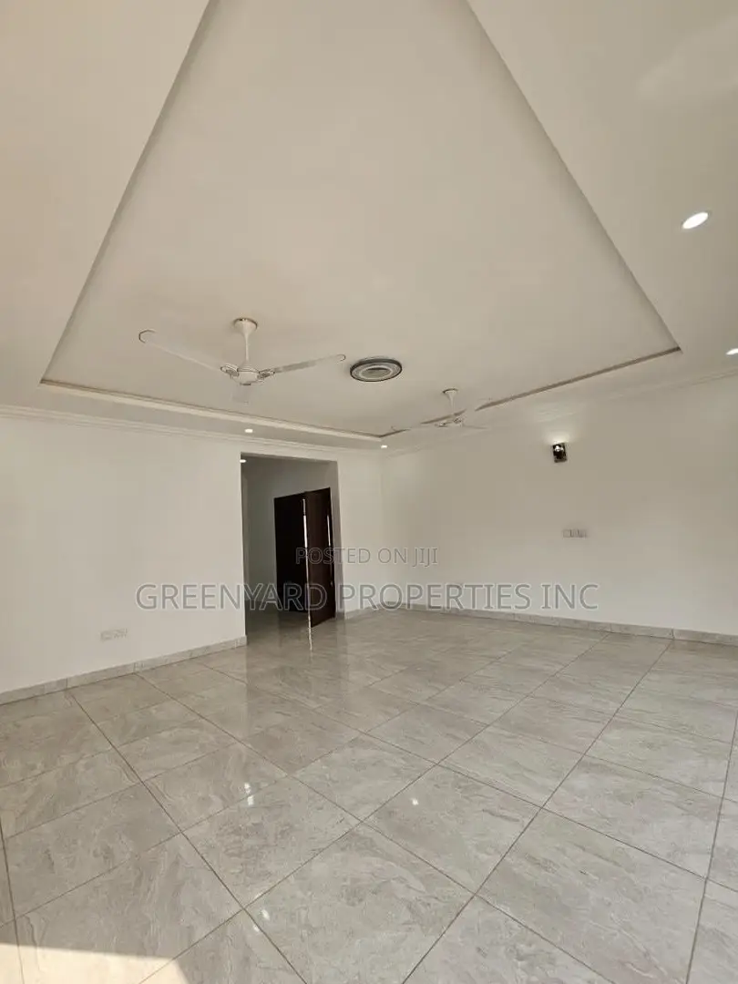 7bdrm House in Cantonments for rent