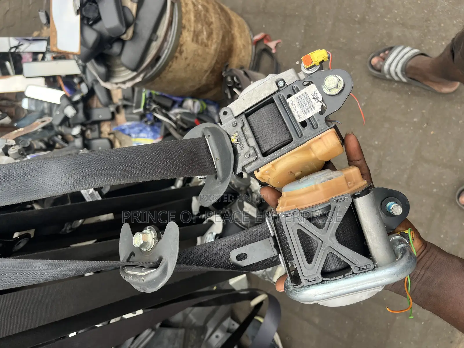 Elantra 2012 2013 Seat Belt Front Pair