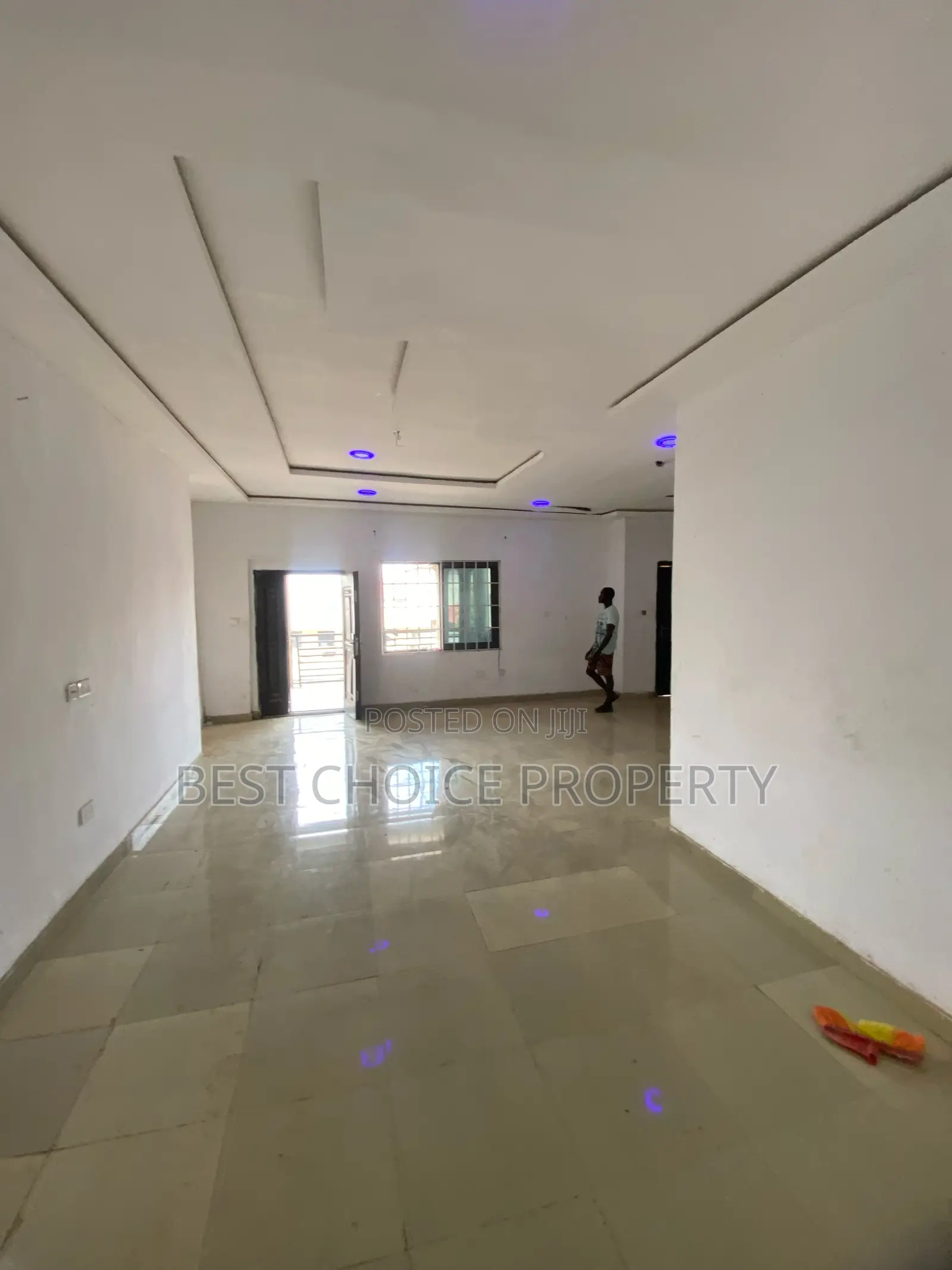 3bdrm Apartment in Lakeside Community 8 for rent