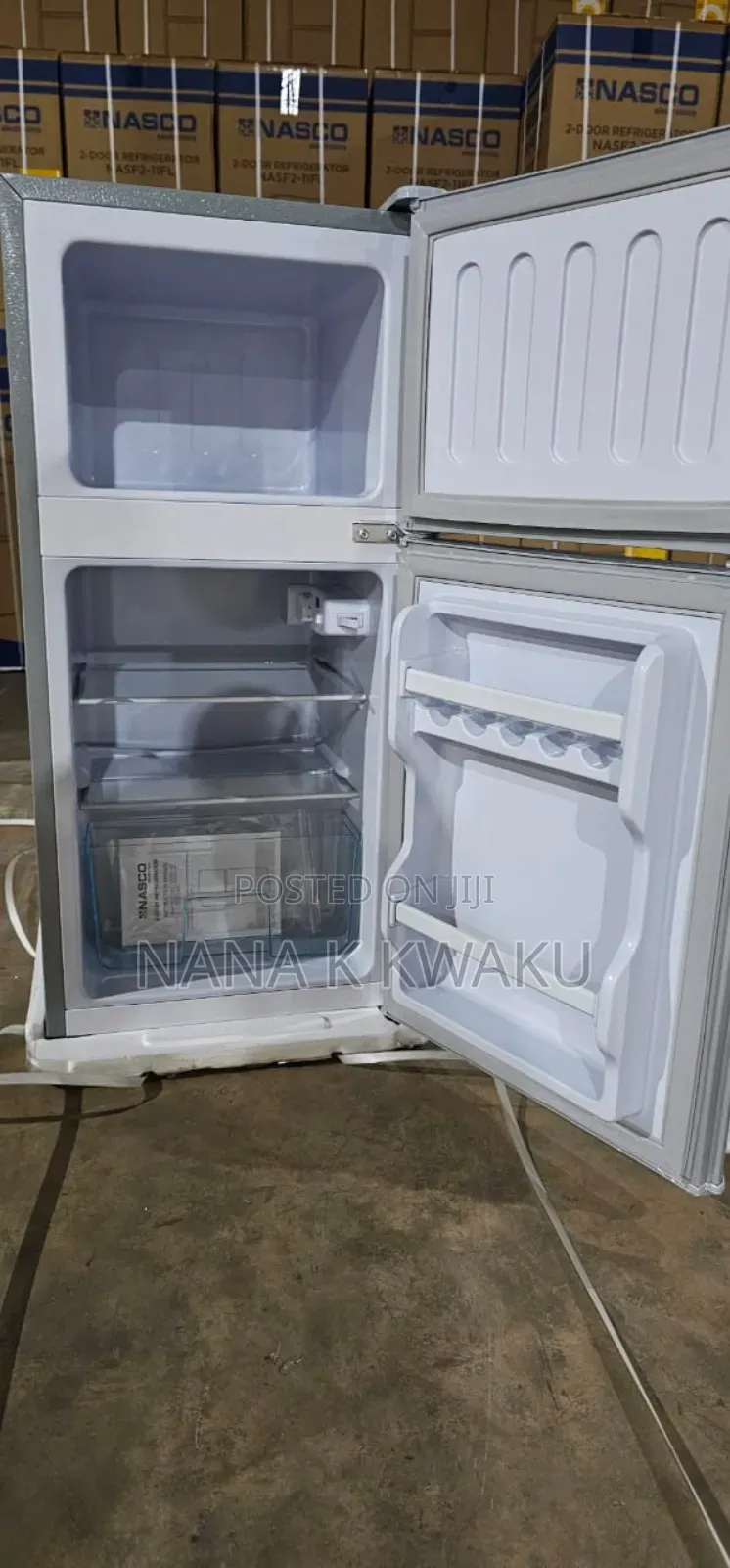 Shot Nasco 85litrs Table Top Fridge