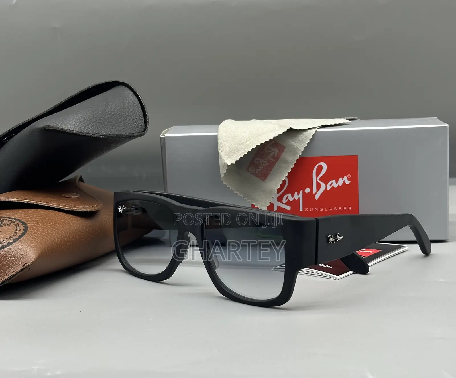 Rayban Luxury Men’S Sunglasses (Free Delivery)