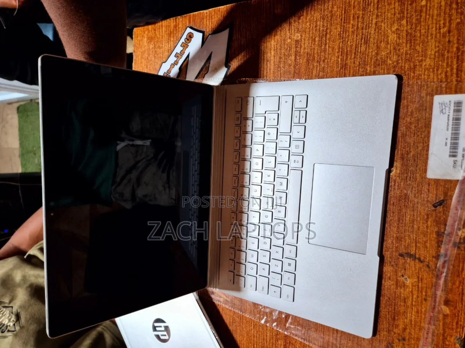 Laptop Microsoft Surface Book 8GB Intel Core I5 SSD 128GB
