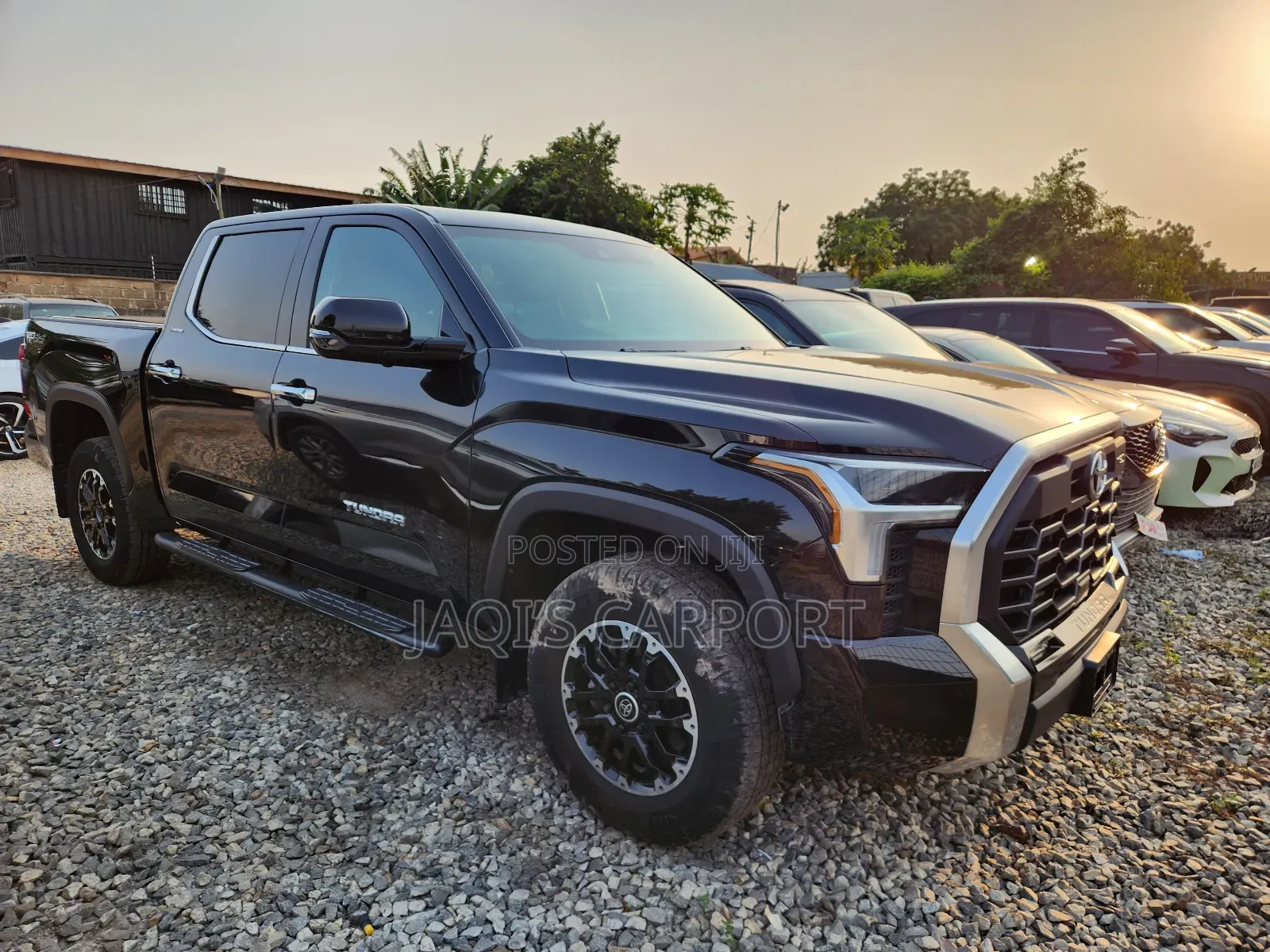 Toyota Tundra Limited CrewMax 5.5' Bed 2023 Black
