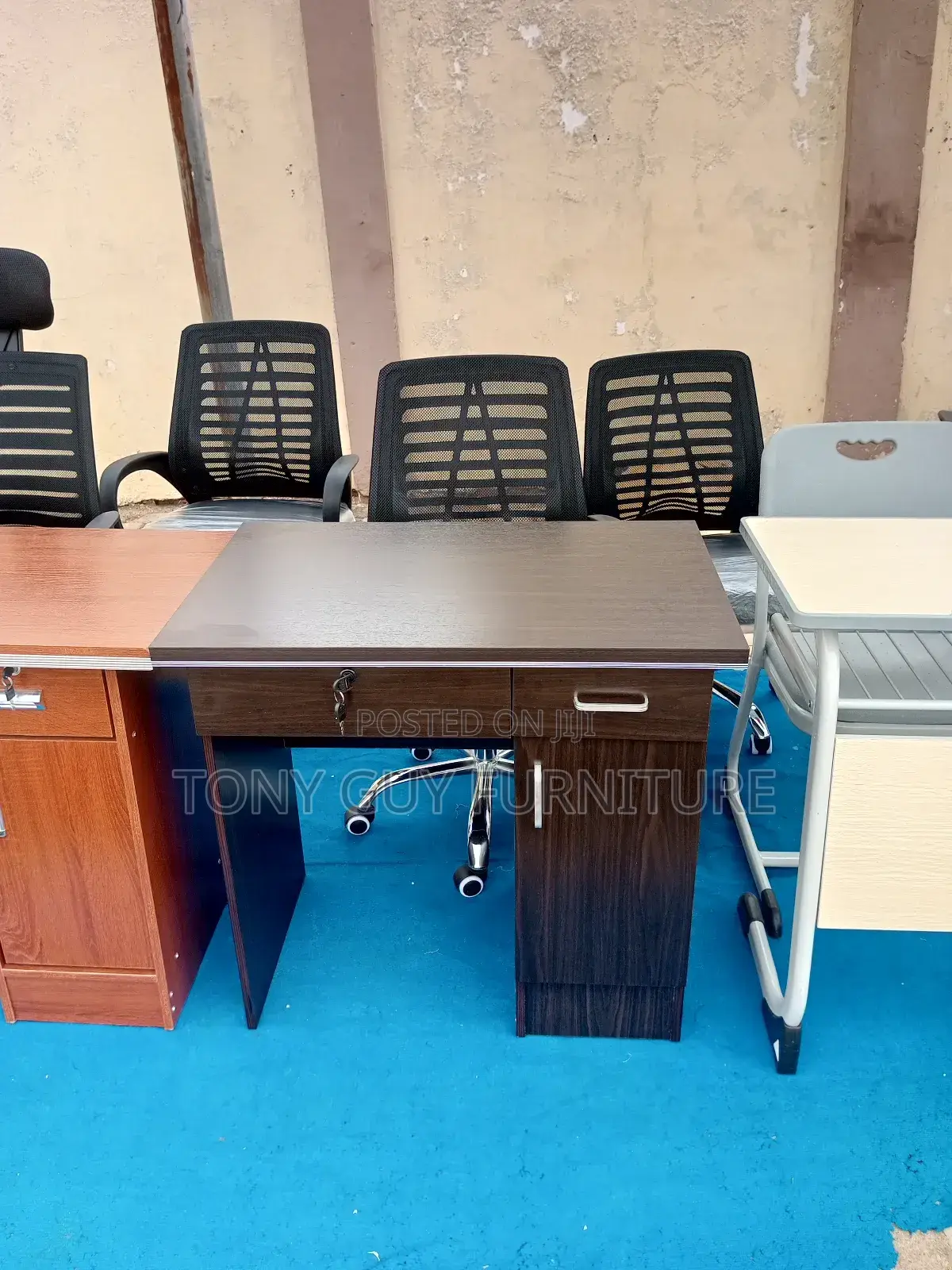 Computer Table and Chair
