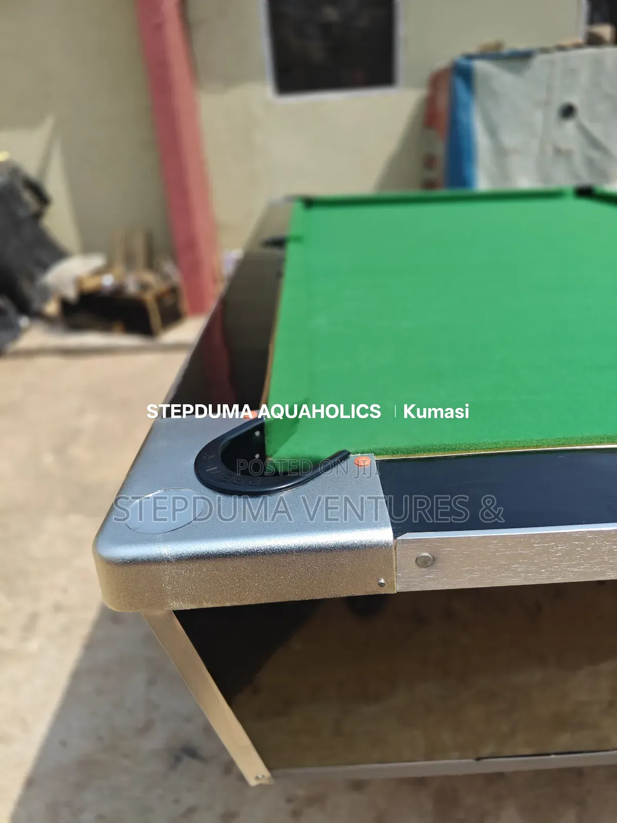 Normal Boafd Snooker Table / Not Coin Operated
