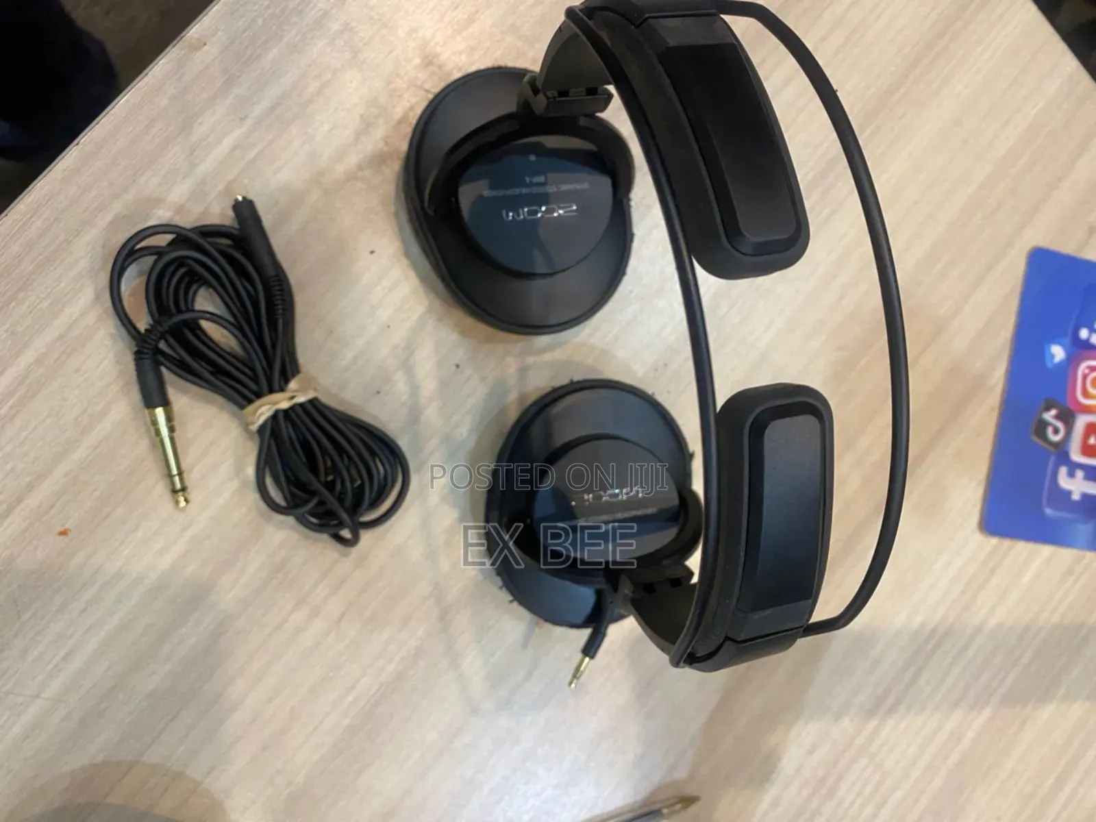 Zoom Zmp1 Studio Headphones