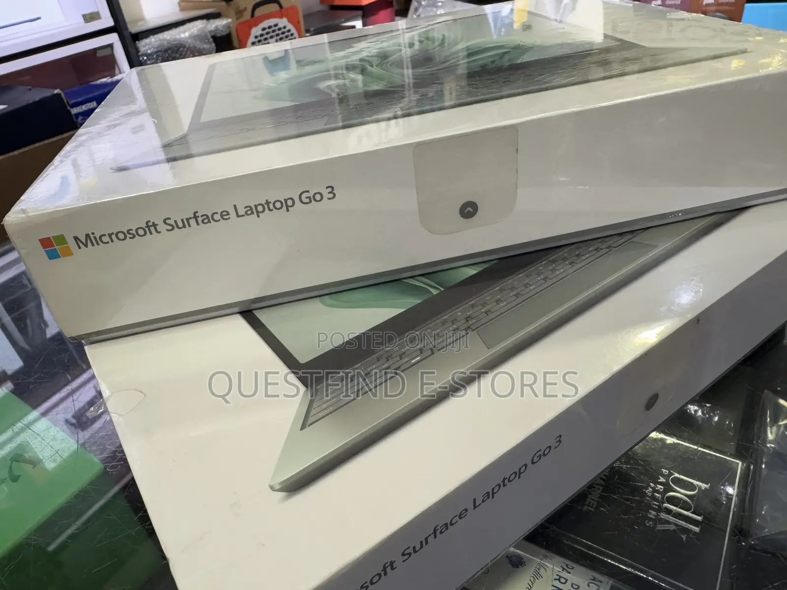 New Laptop Microsoft Surface Laptop Go 8GB Intel Core I5 SSD 256GB