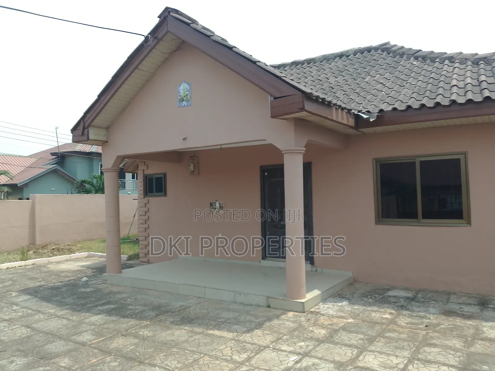 3bdrm House in Dki Properties, Oyarifa for sale