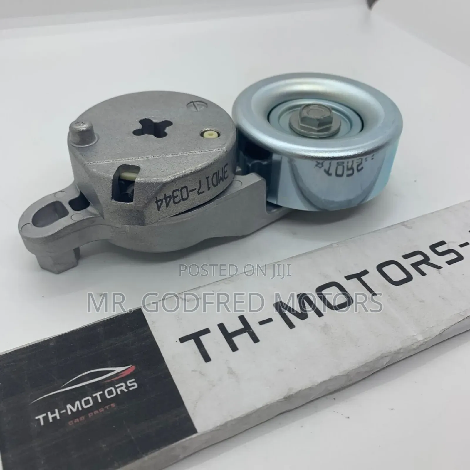 Toyota Corolla 2013 Belt Tensioner. Original